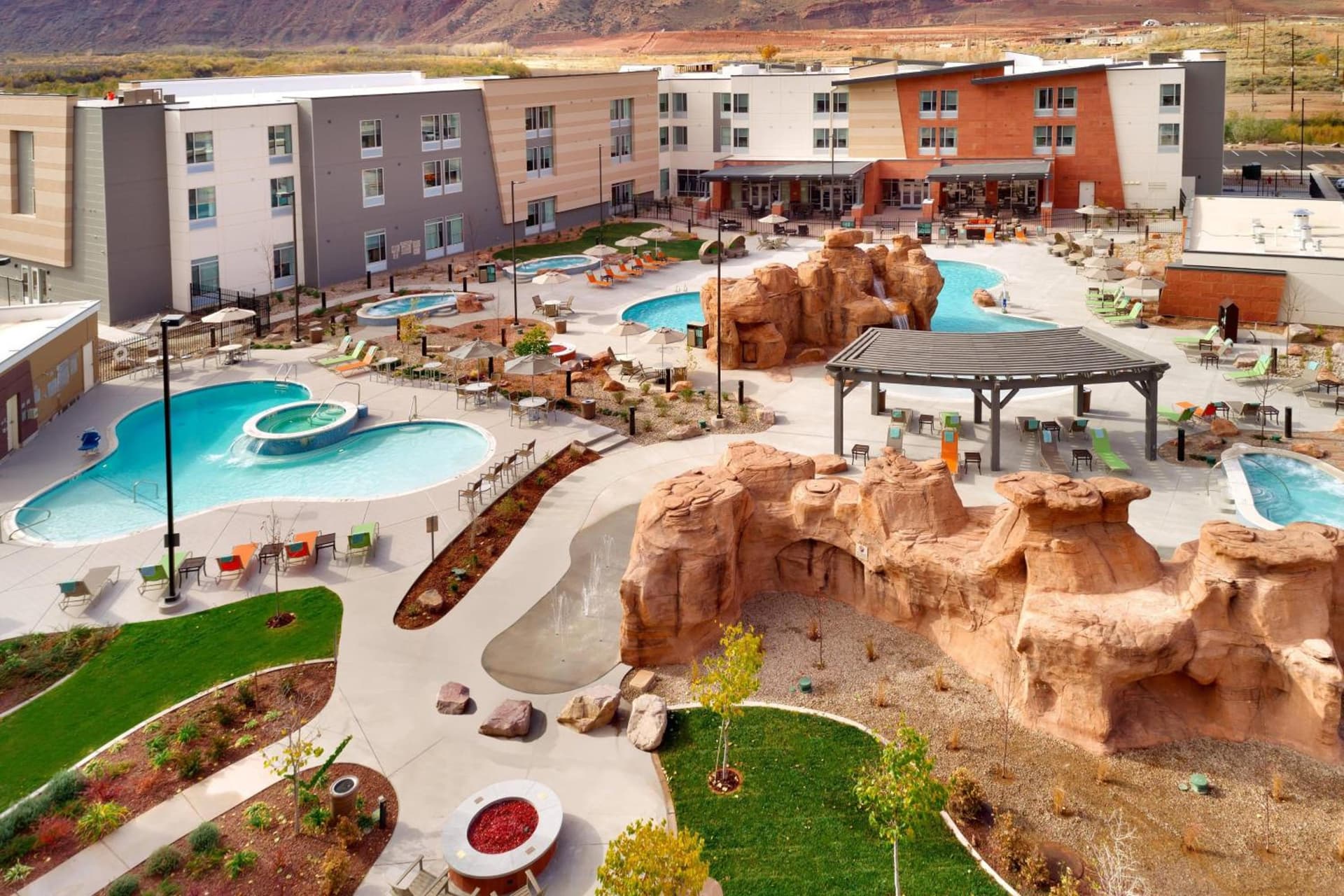SpringHill Suites by Marriott Moab interior in Moab, UT — gallery photo 2