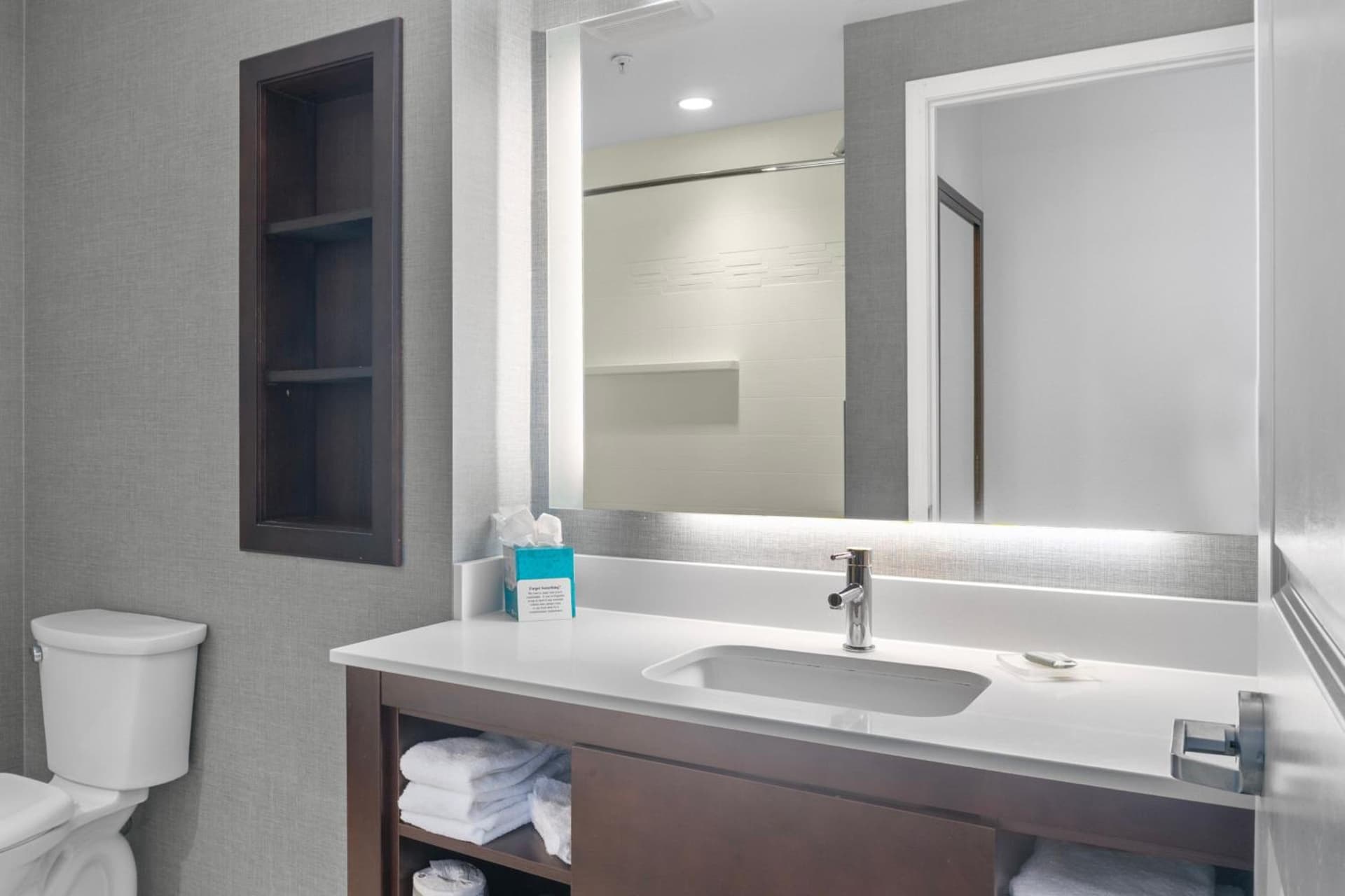 Residence Inn by Marriott Cleveland Avon at The Emerald Event Center gallery photo in Avon, OH — image 30