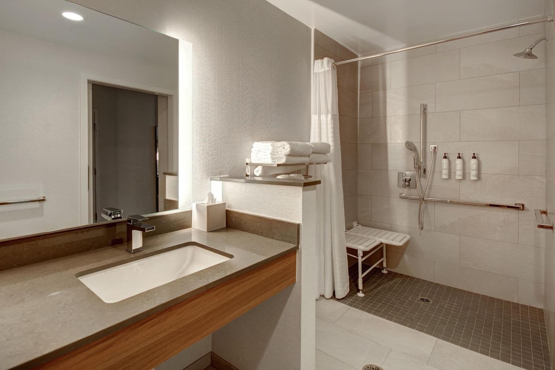 Fairfield Inn & Suites Lancaster Palmdale gallery photo in Lancaster, CA — image 23