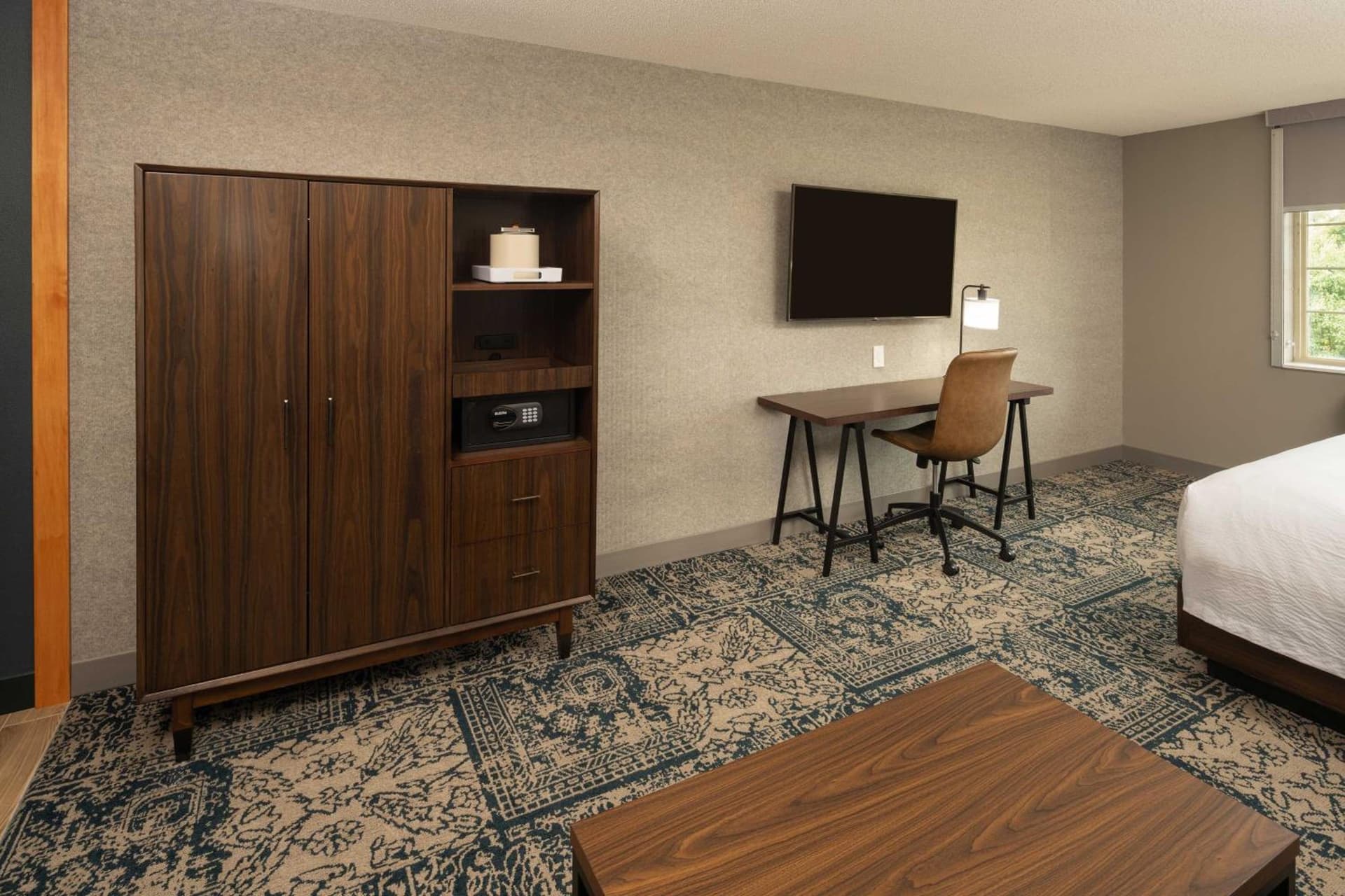 Four Points by Sheraton Chicago Schaumburg gallery photo in Schaumburg, IL — image 18
