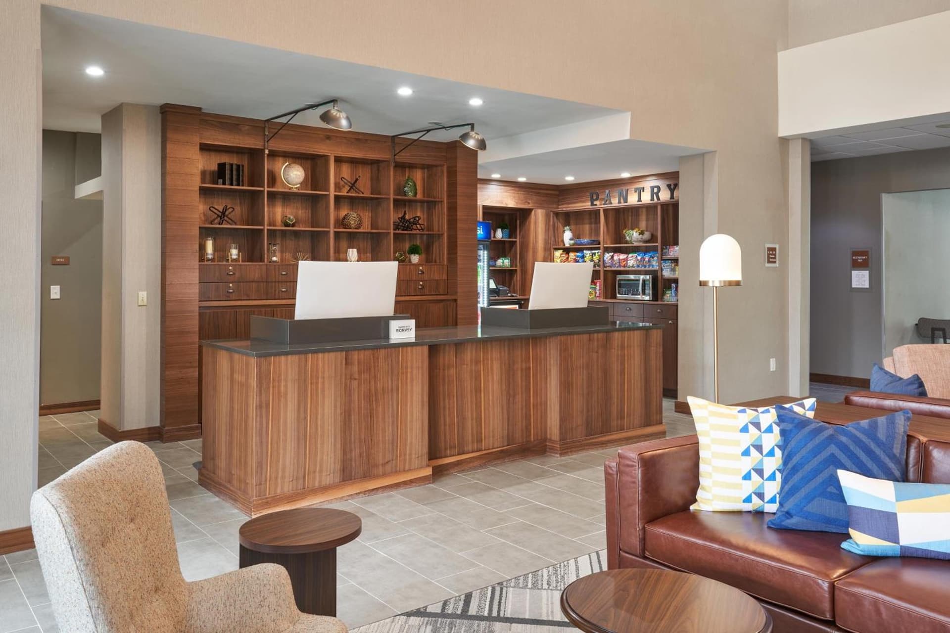 Four Points by Sheraton Chicago Schaumburg property views in Schaumburg, IL — gallery photo 3