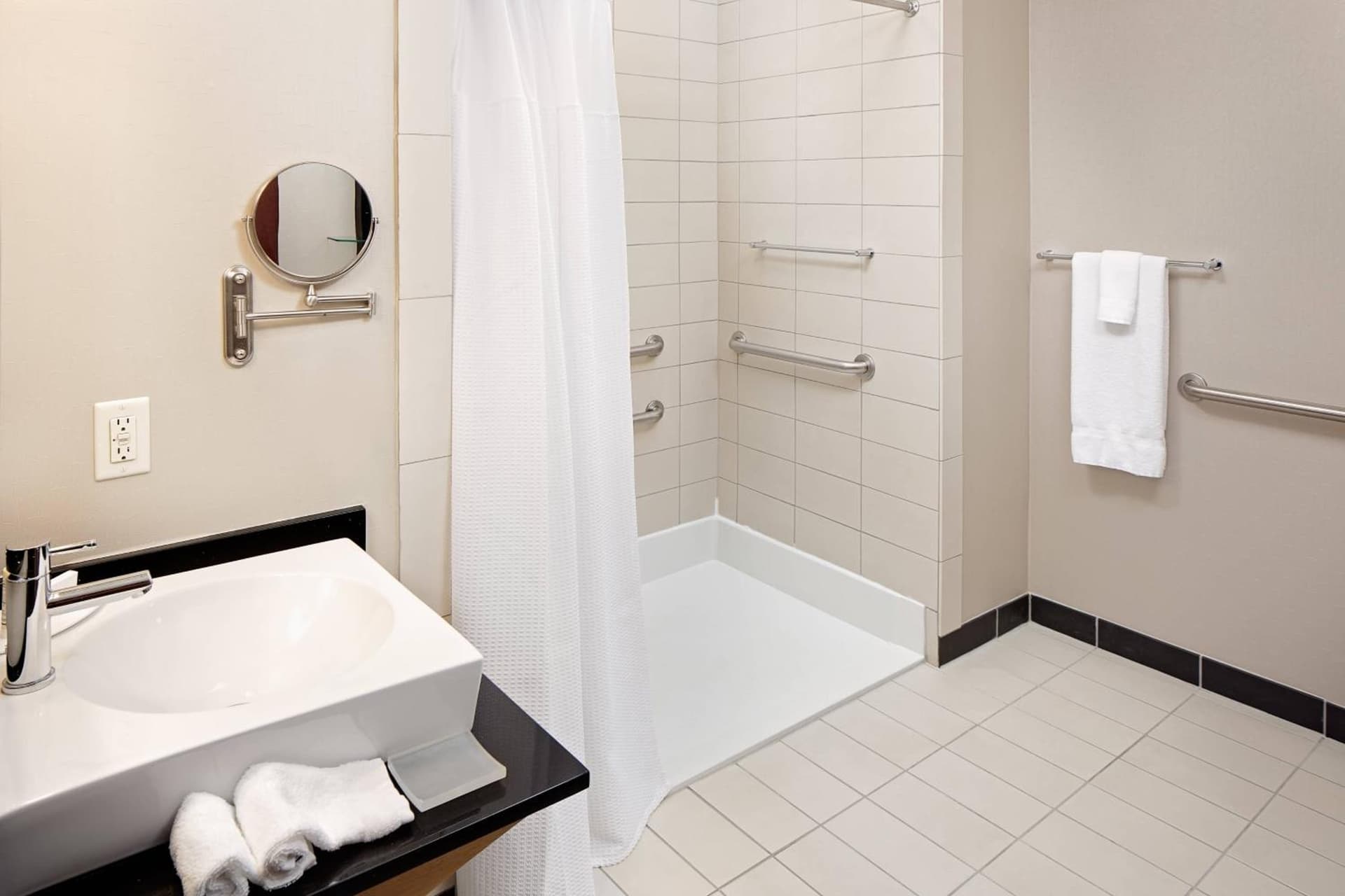 SpringHill Suites by Marriott Green Bay gallery photo in Green Bay, WI — image 20