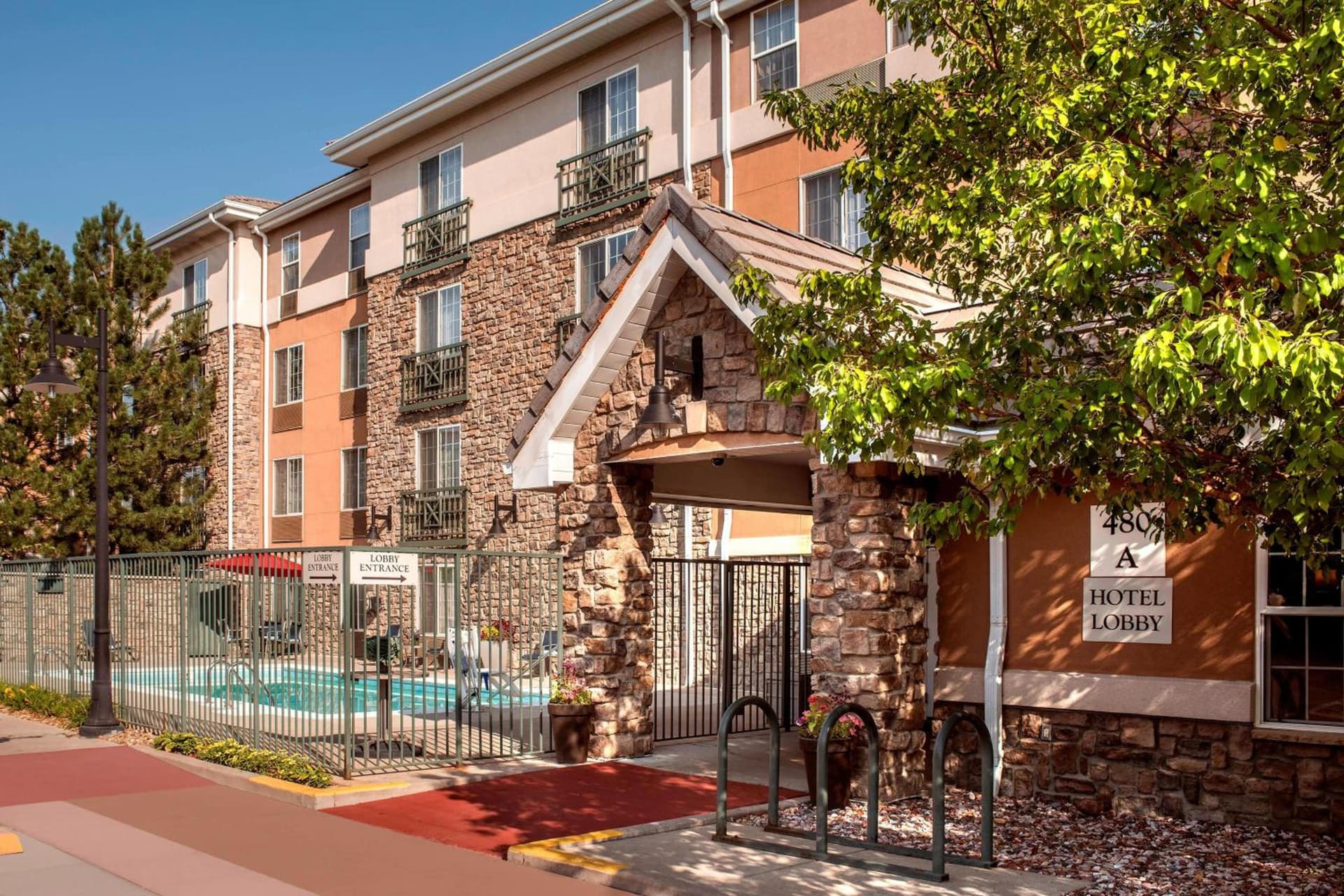 TownePlace Suites by Marriott Boulder Broomfield/Interlocken property views in Broomfield, CO — gallery photo 3