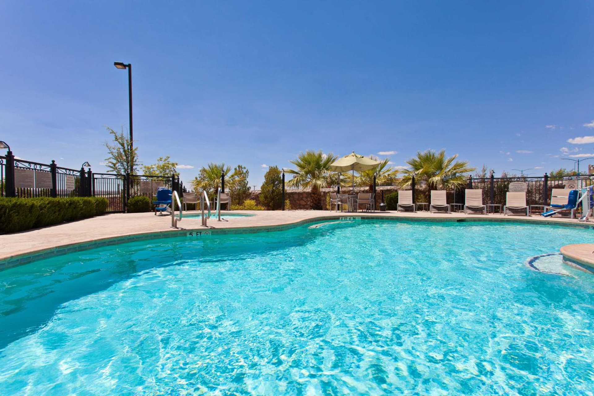 SpringHill Suites by Marriott El Paso interior in El Paso, TX — gallery photo 2
