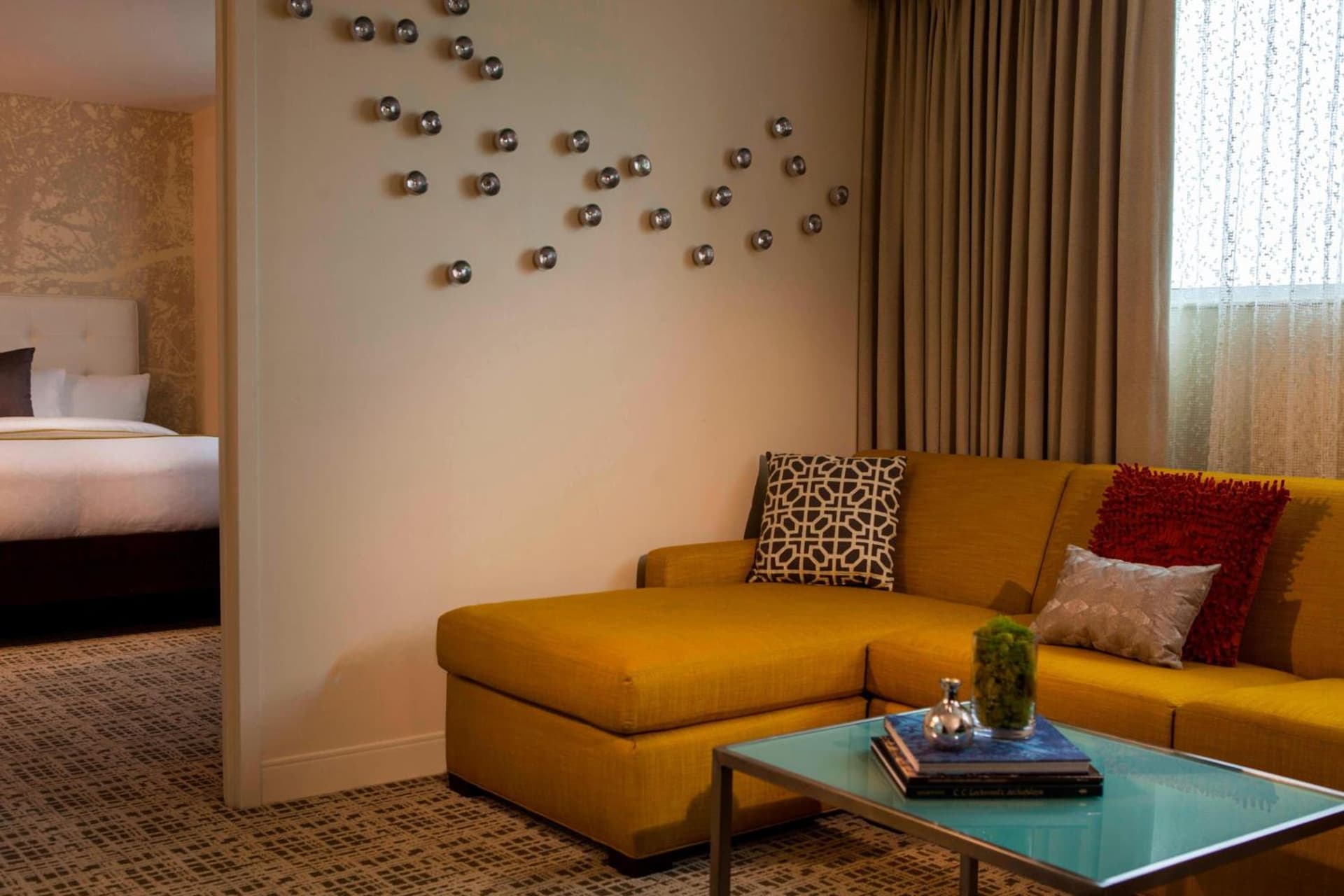 Renaissance Baton Rouge Hotel gallery photo in Baton Rouge, LA — image 5