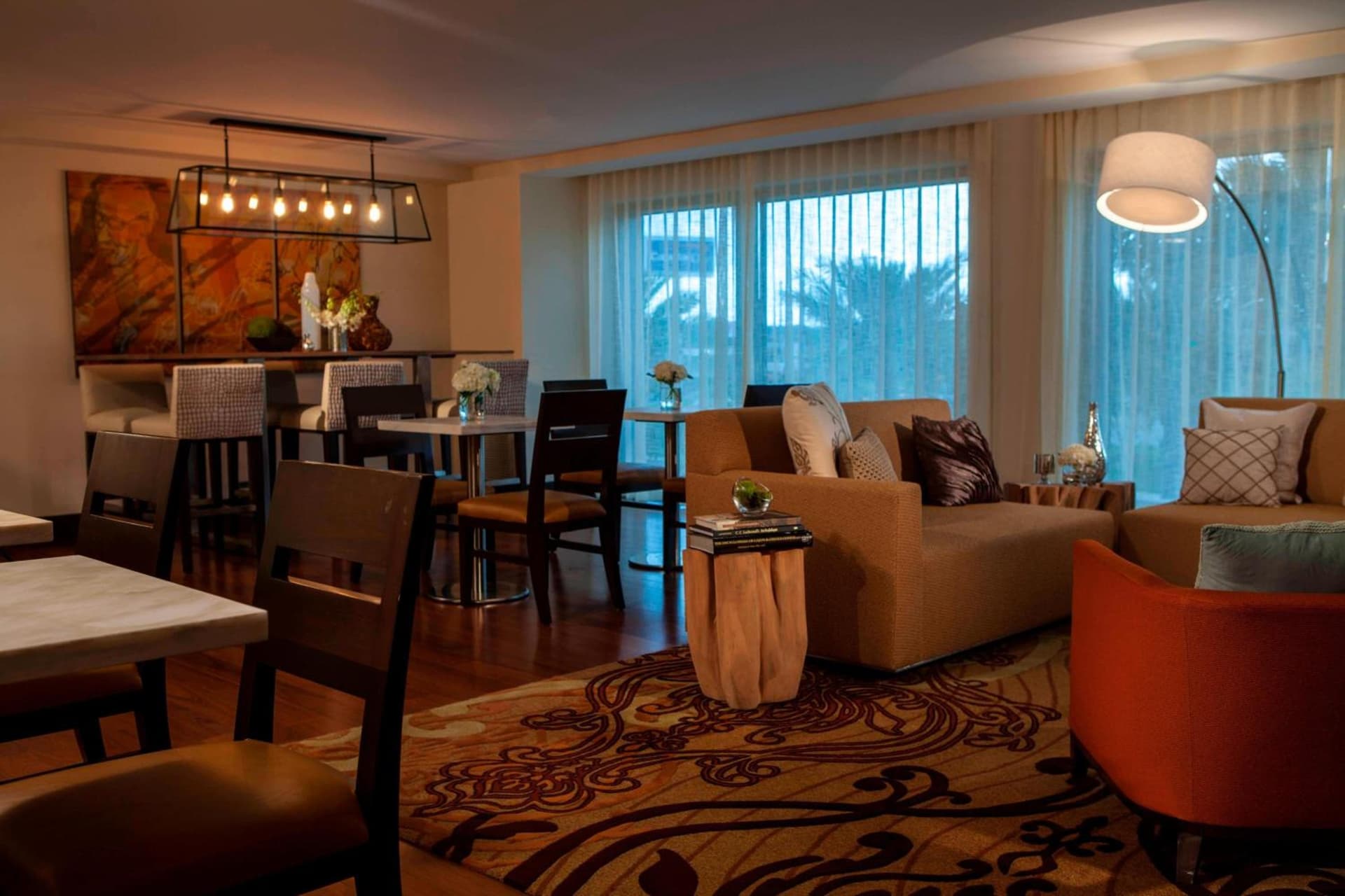 Renaissance Baton Rouge Hotel gallery photo in Baton Rouge, LA — image 11