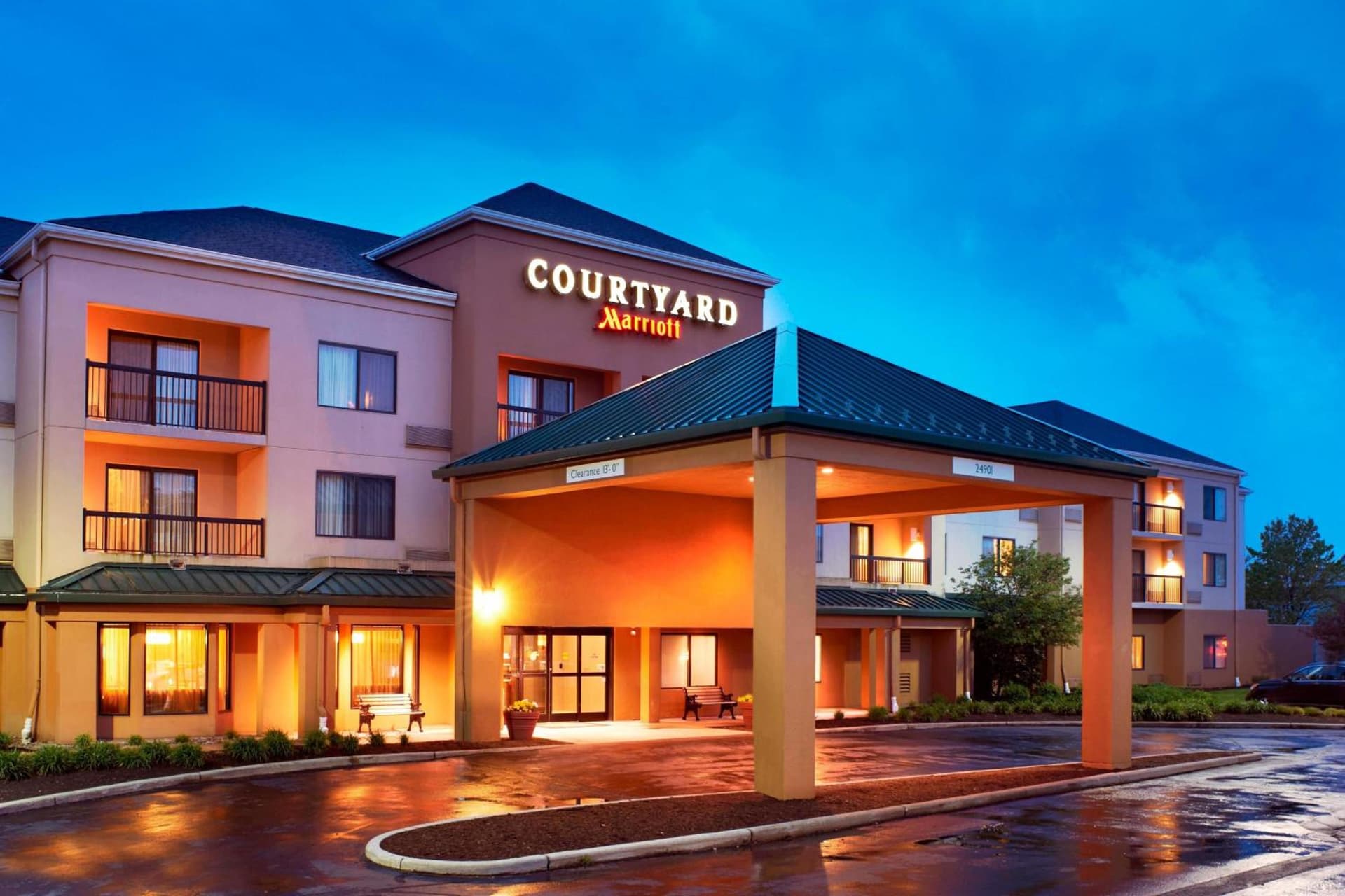 Courtyard Cleveland Airport North featured exterior or lobby in North Olmsted, OH — similar hotel
