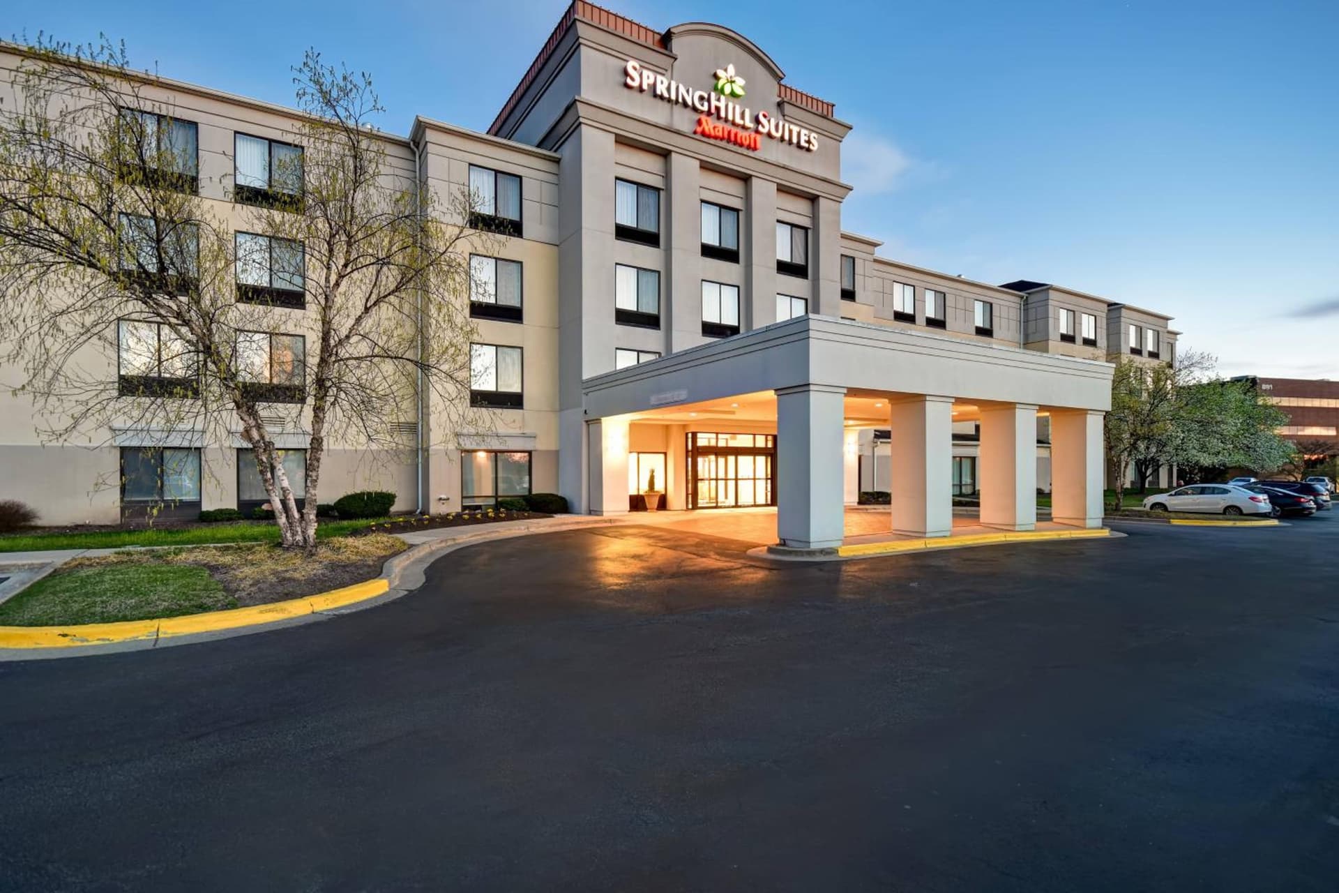 SpringHill Suites by Marriott Baltimore BWI Airport interior in Linthicum Heights, MD — gallery photo 2