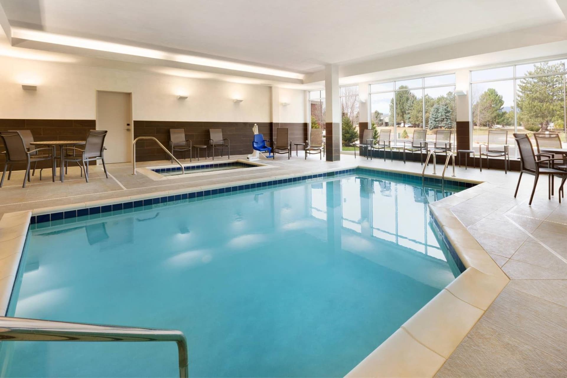 Fairfield by Marriott Inn & Suites Boulder Longmont gallery photo in Longmont, CO — image 4