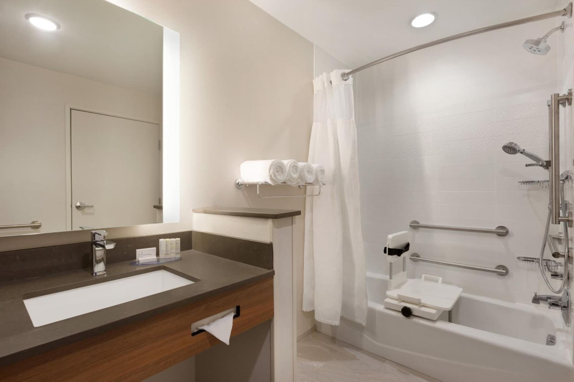 Fairfield by Marriott Inn & Suites Boulder Longmont gallery photo in Longmont, CO — image 33