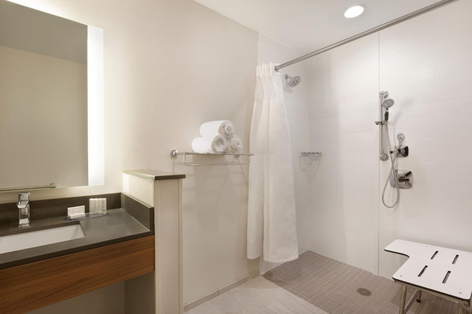 Fairfield by Marriott Inn & Suites Boulder Longmont gallery photo in Longmont, CO — image 19