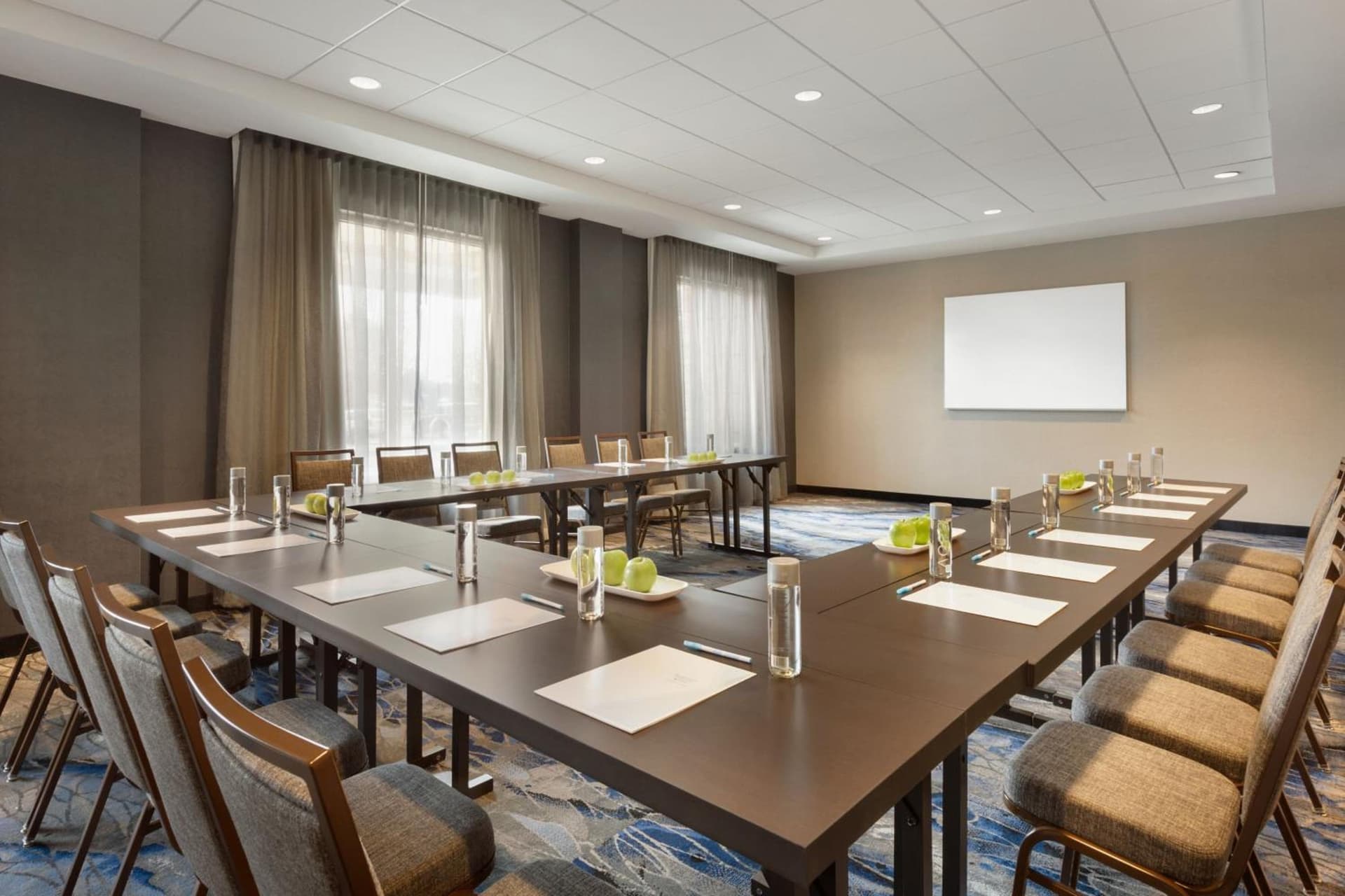 Fairfield by Marriott Inn & Suites Boulder Longmont gallery photo in Longmont, CO — image 6