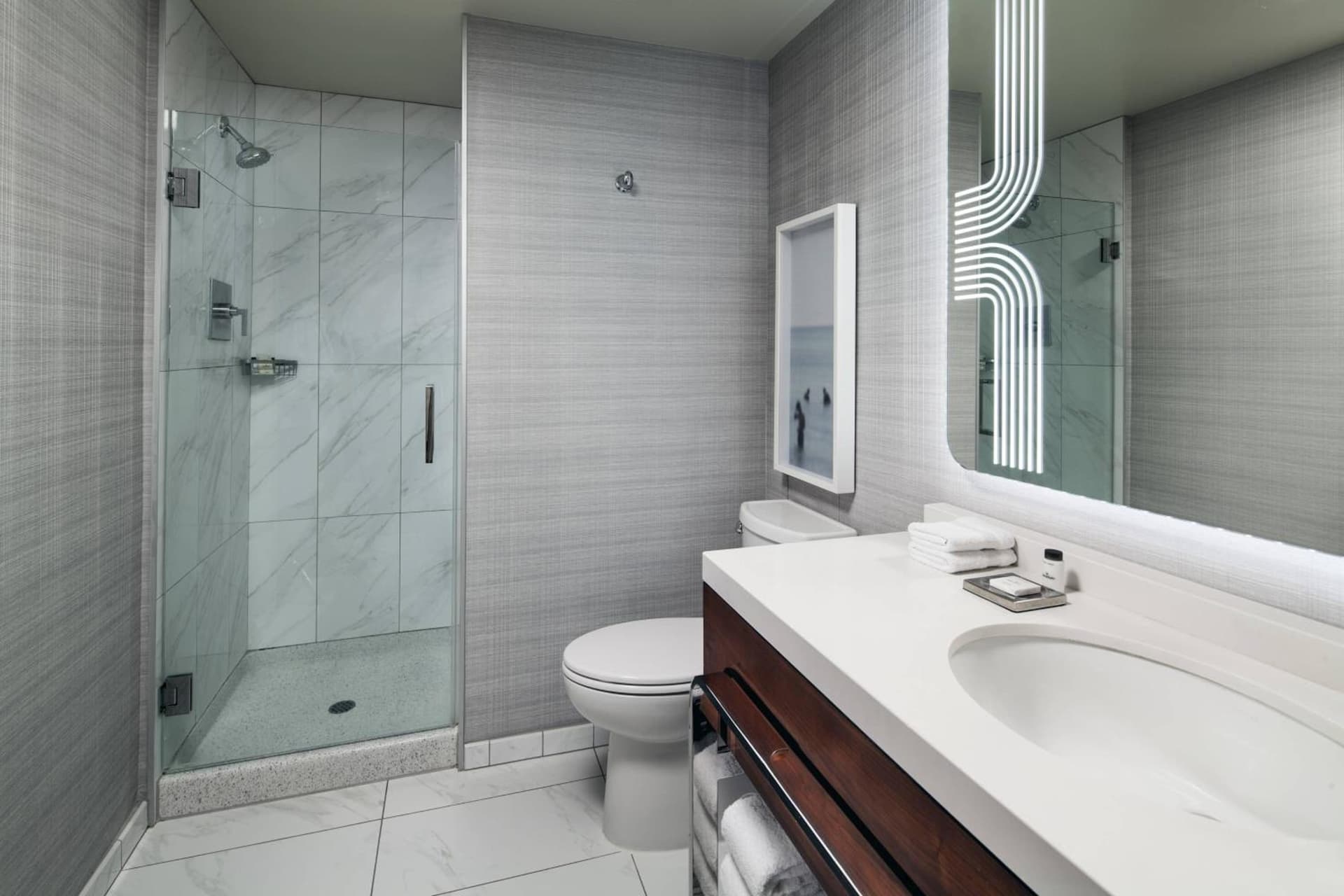Sheraton Grand Los Angeles gallery photo in Los Angeles, CA — image 38