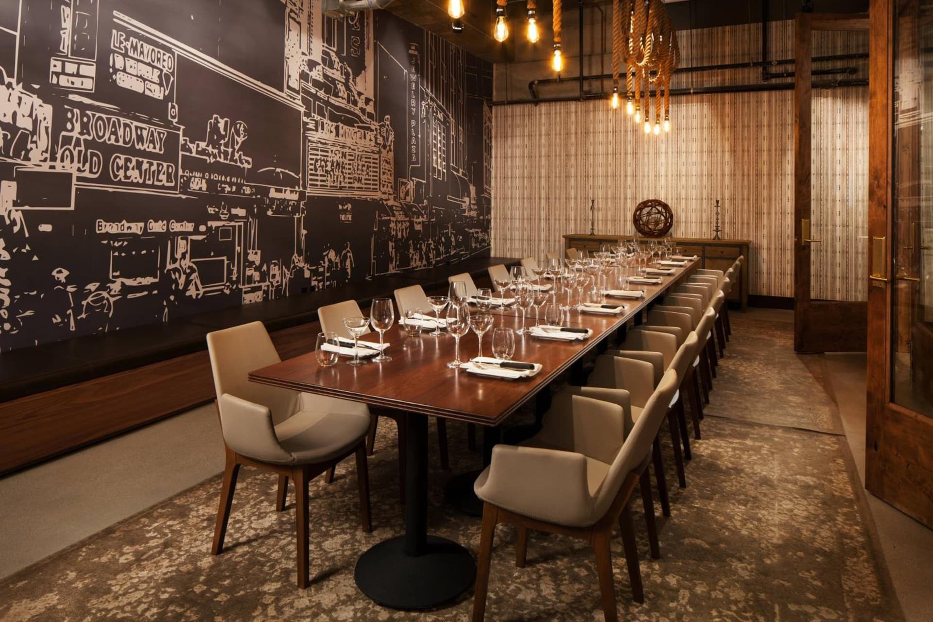 Sheraton Grand Los Angeles gallery photo in Los Angeles, CA — image 12