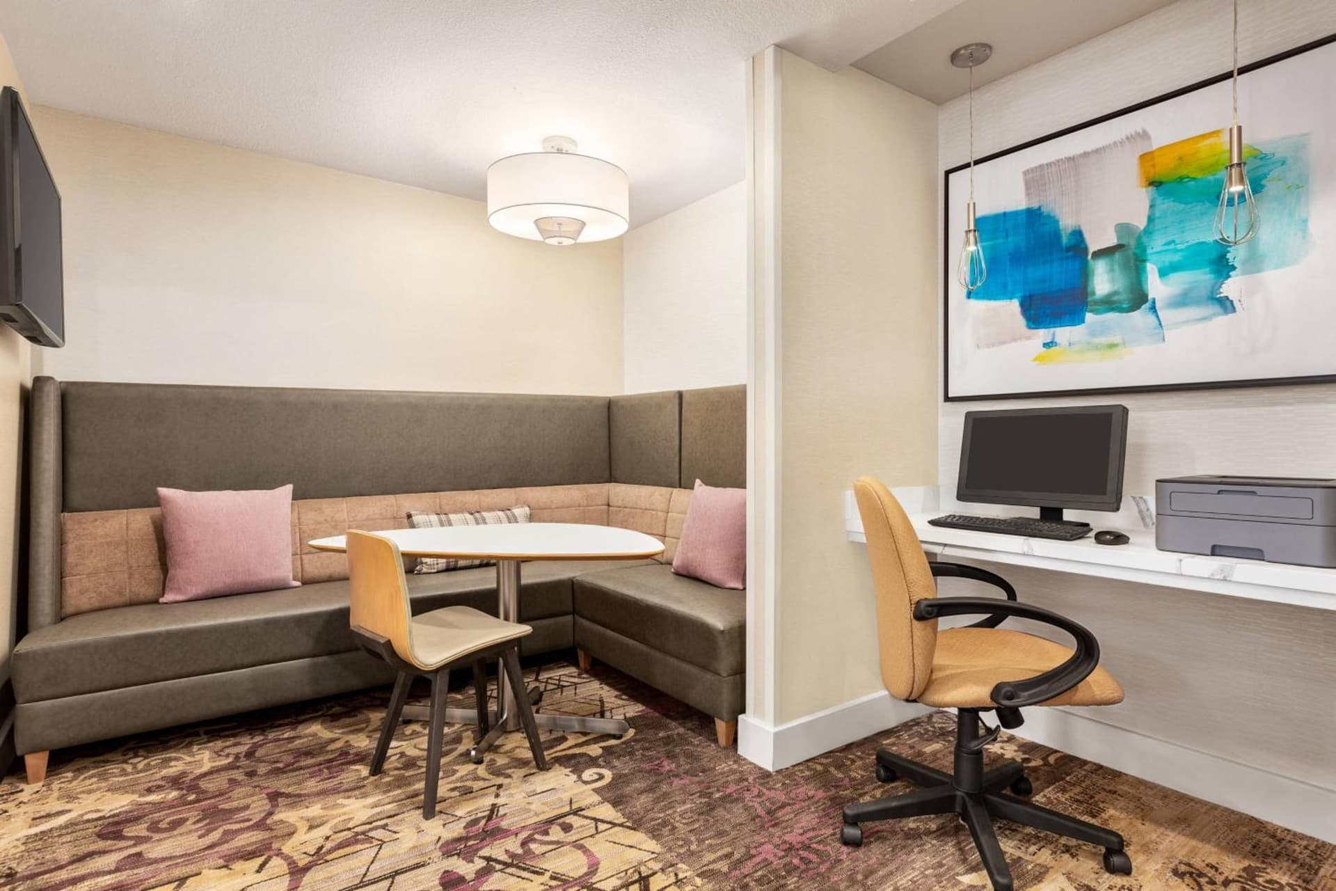 Residence Inn by Marriott Roseville property views in Roseville, CA — gallery photo 3