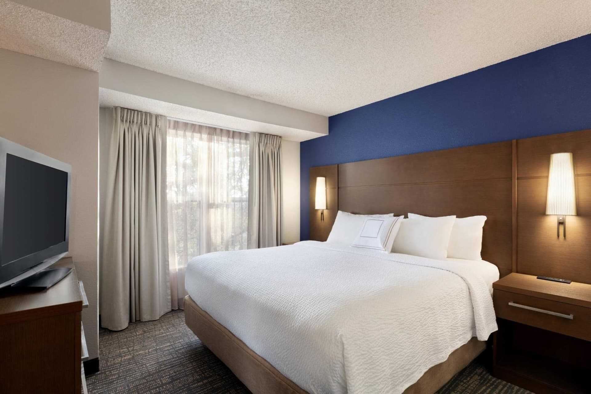 Residence Inn by Marriott Roseville gallery photo in Roseville, CA — image 11