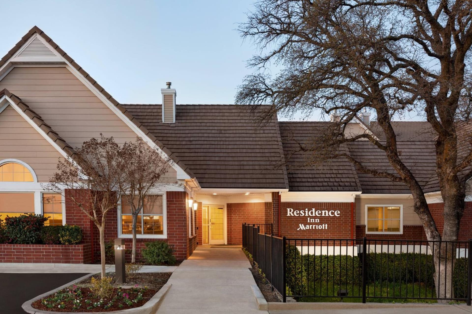 Residence Inn by Marriott Roseville property views in Roseville, CA — gallery photo 3