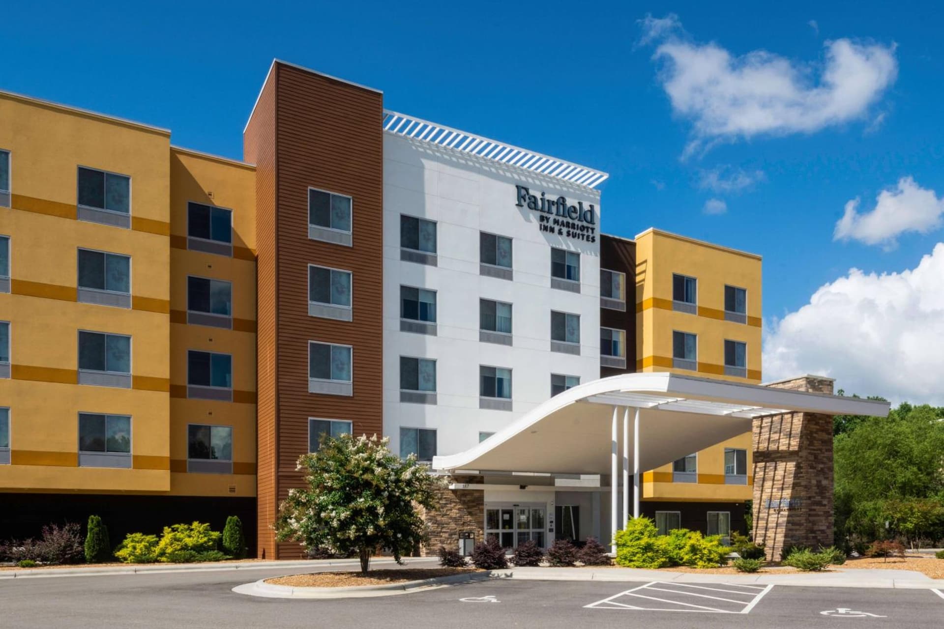 Fairfield Inn & Suites Rocky Mount property views in Rocky Mount, NC — gallery photo 3
