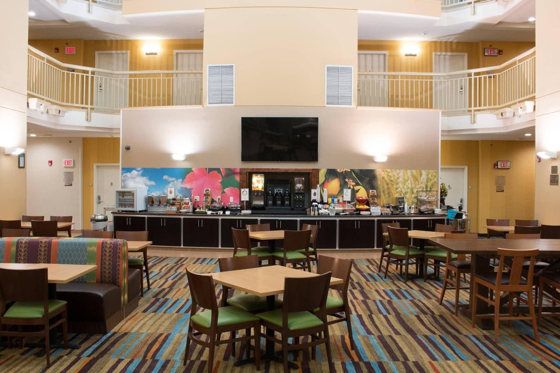 Fairfield Inn & Suites Oakland Hayward gallery photo in Hayward, CA — image 13