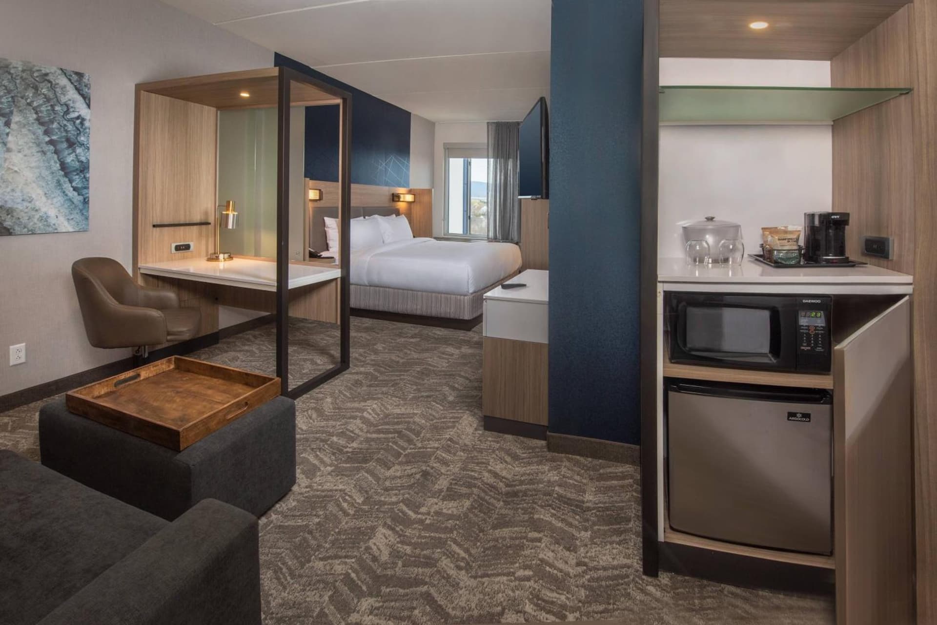 SpringHill Suites By Marriott Frederick interior in Frederick, MD — gallery photo 2