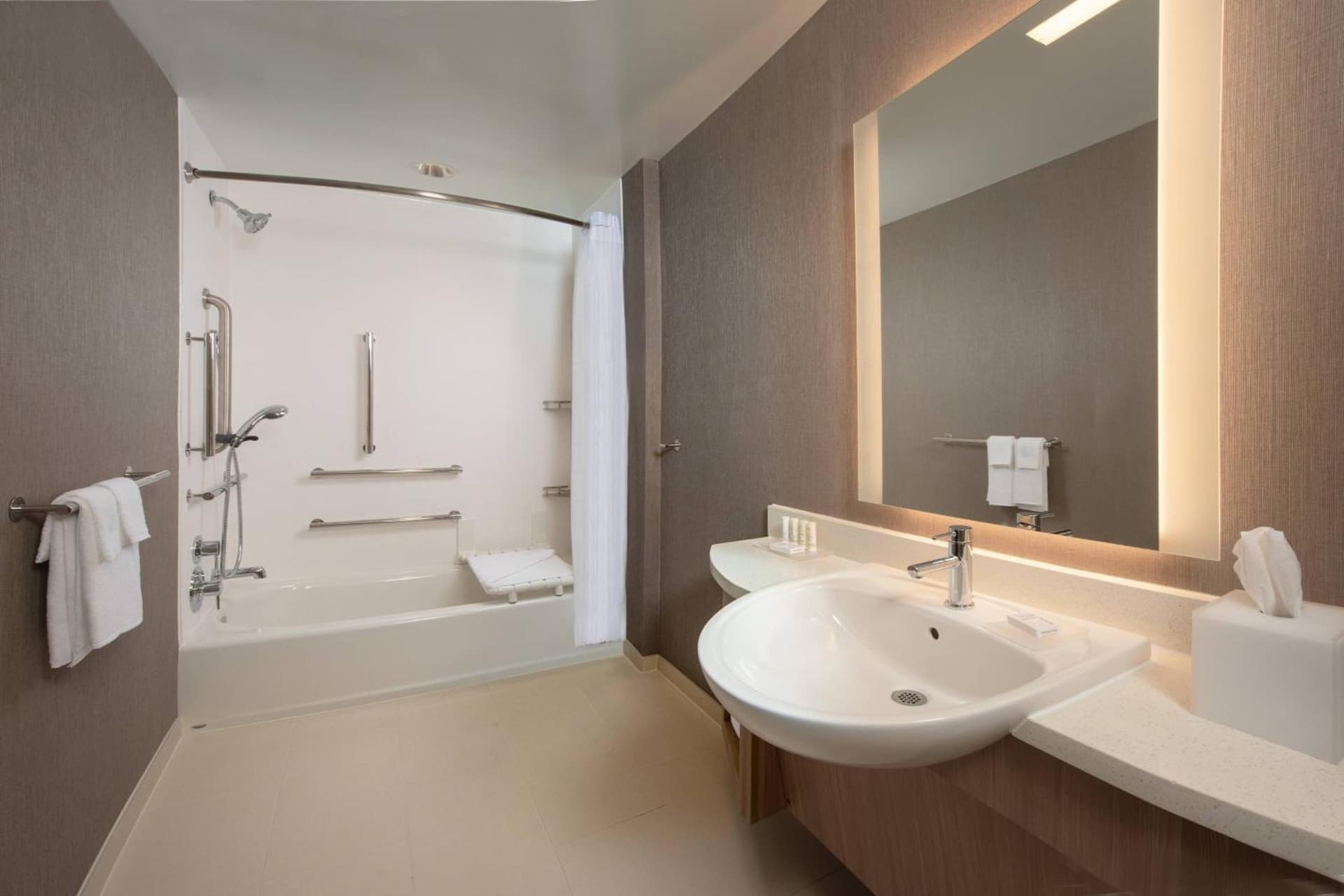 SpringHill Suites By Marriott Frederick gallery photo in Frederick, MD — image 18