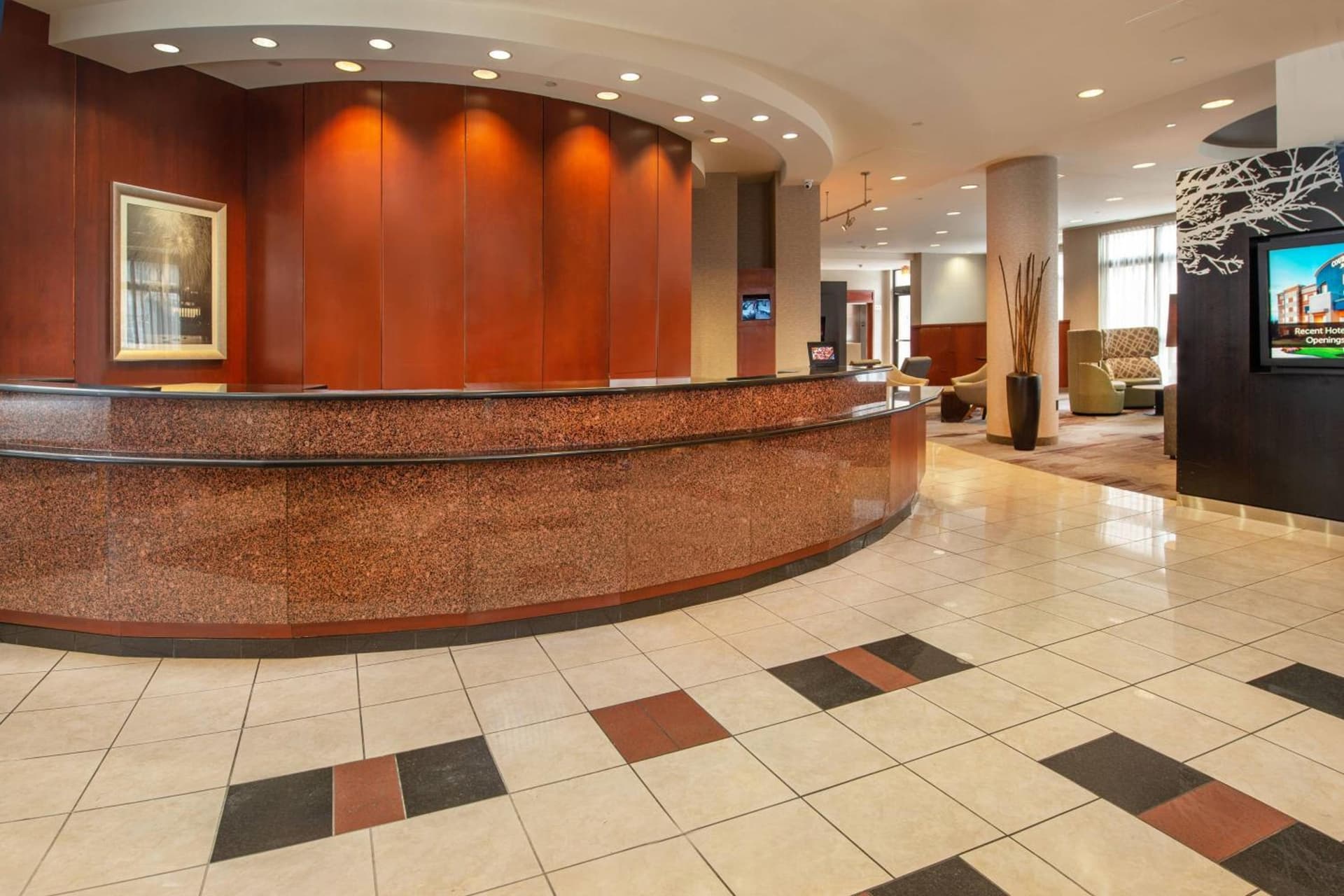 Courtyard Dunn Loring Fairfax interior in Merrifield, VA — gallery photo 2