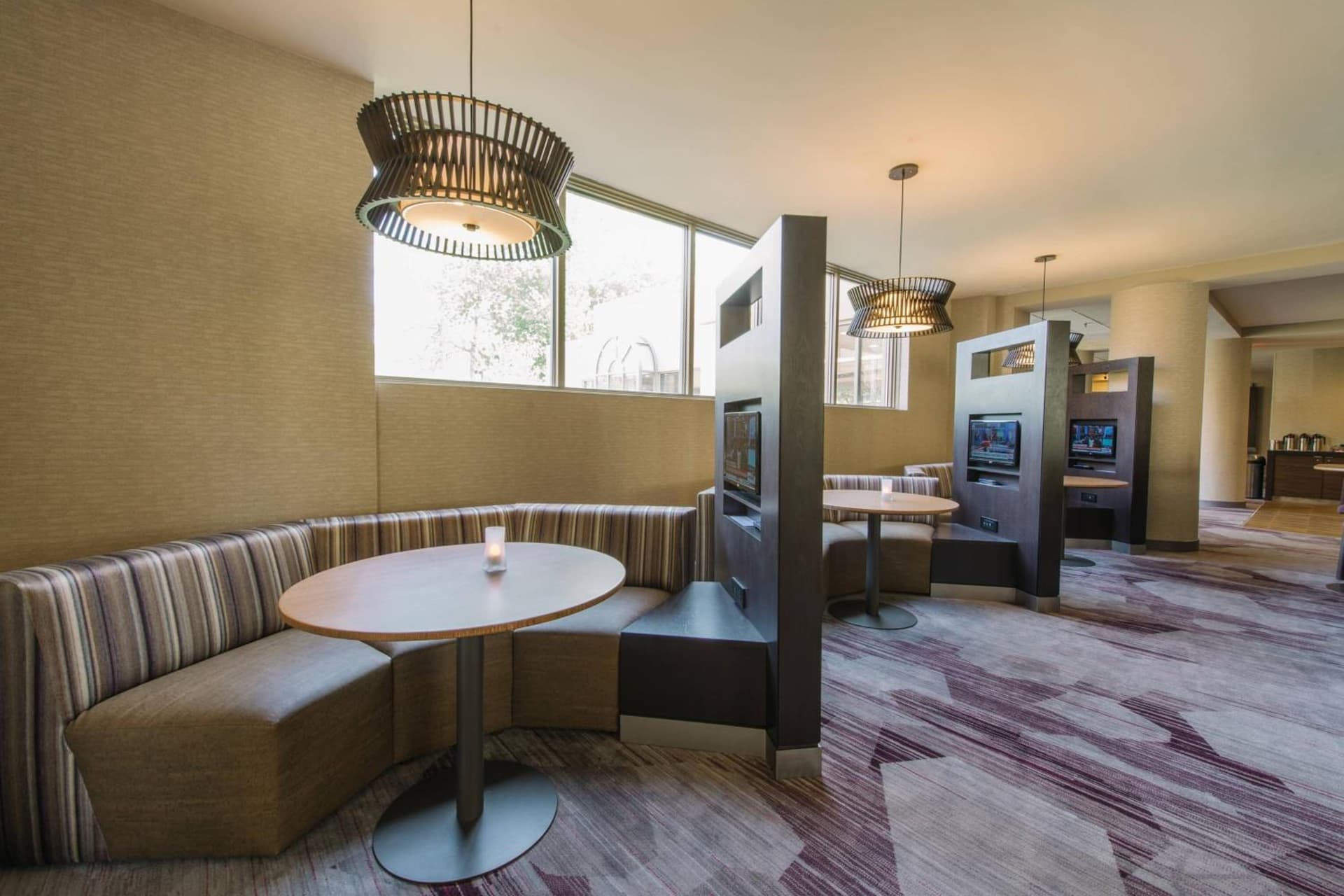 Courtyard by Marriott Nashua gallery photo in Nashua, NH — image 38