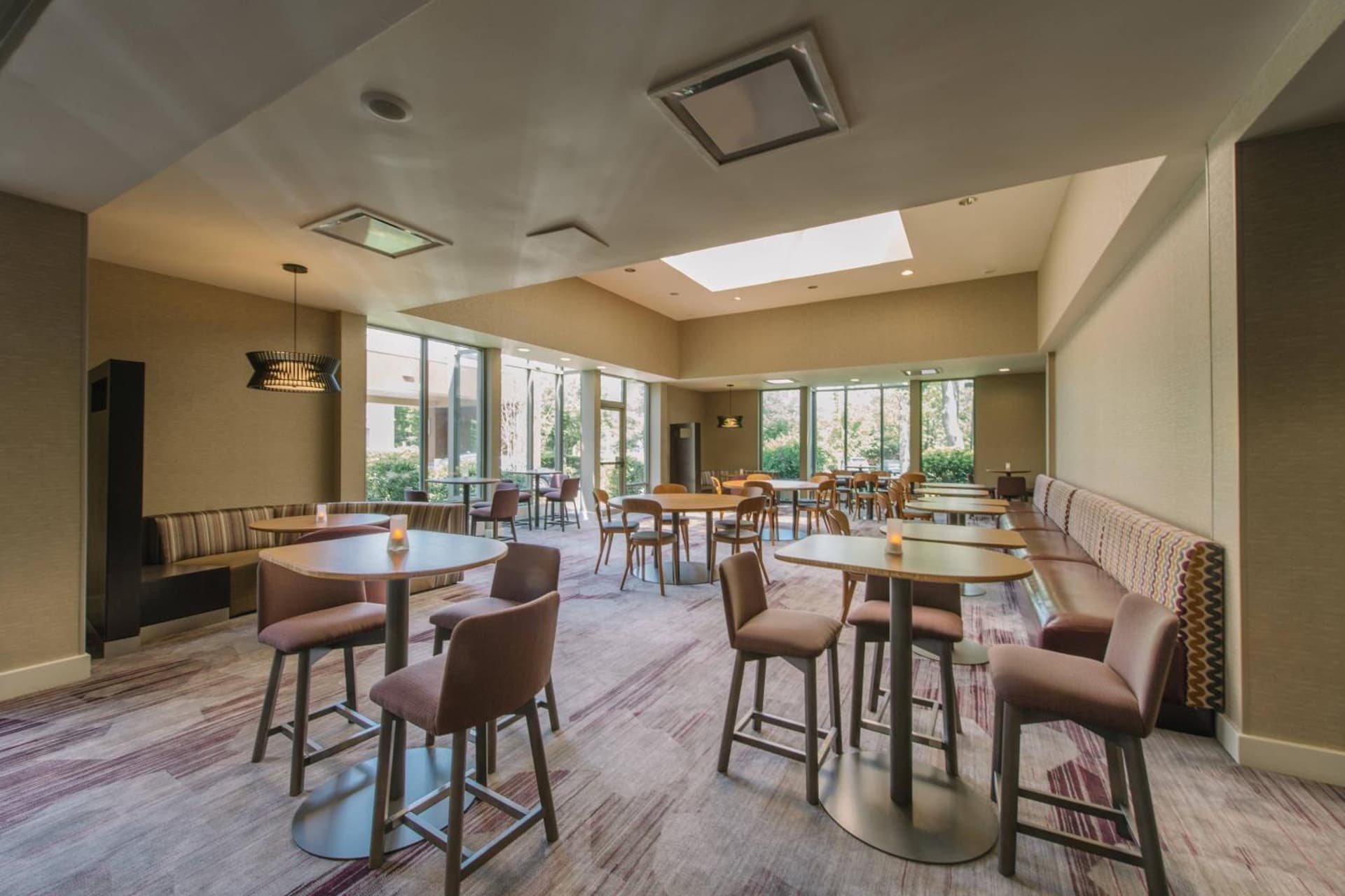 Courtyard by Marriott Nashua gallery photo in Nashua, NH — image 32