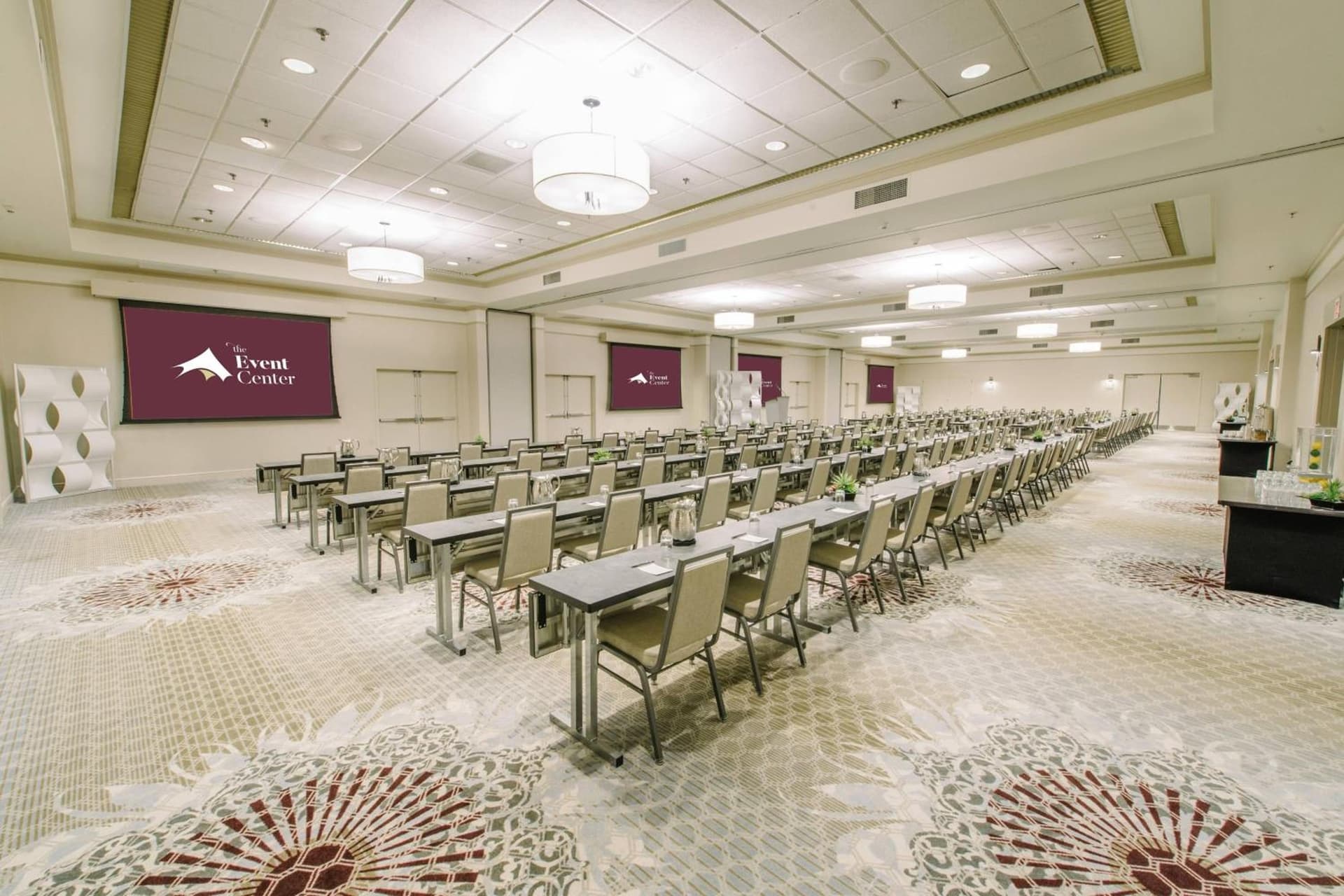 Courtyard by Marriott Nashua gallery photo in Nashua, NH — image 11
