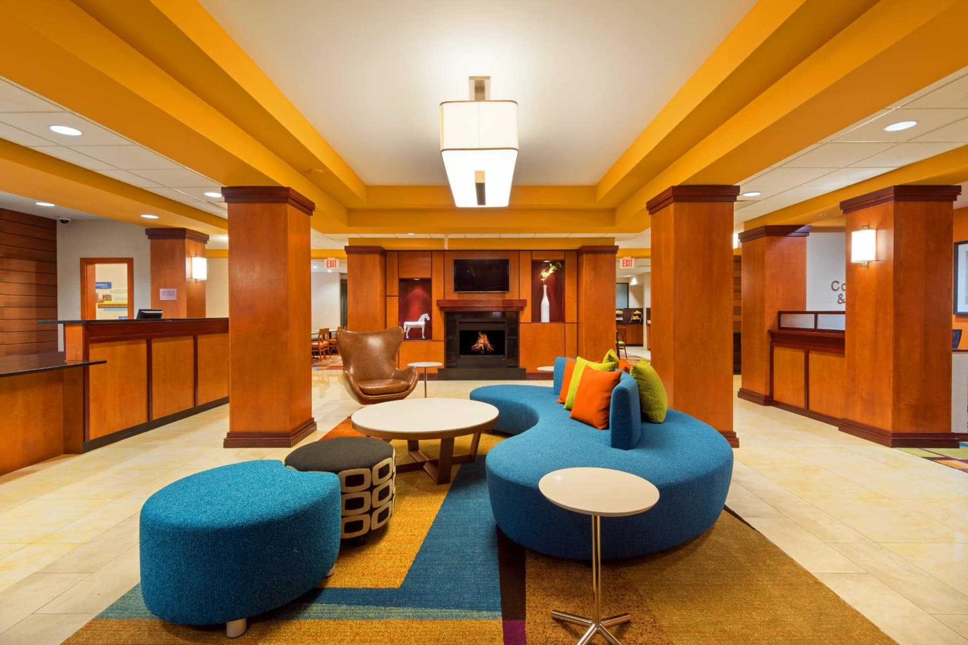 Fairfield Inn & Suites Louisville Downtown interior in Louisville, KY — gallery photo 2