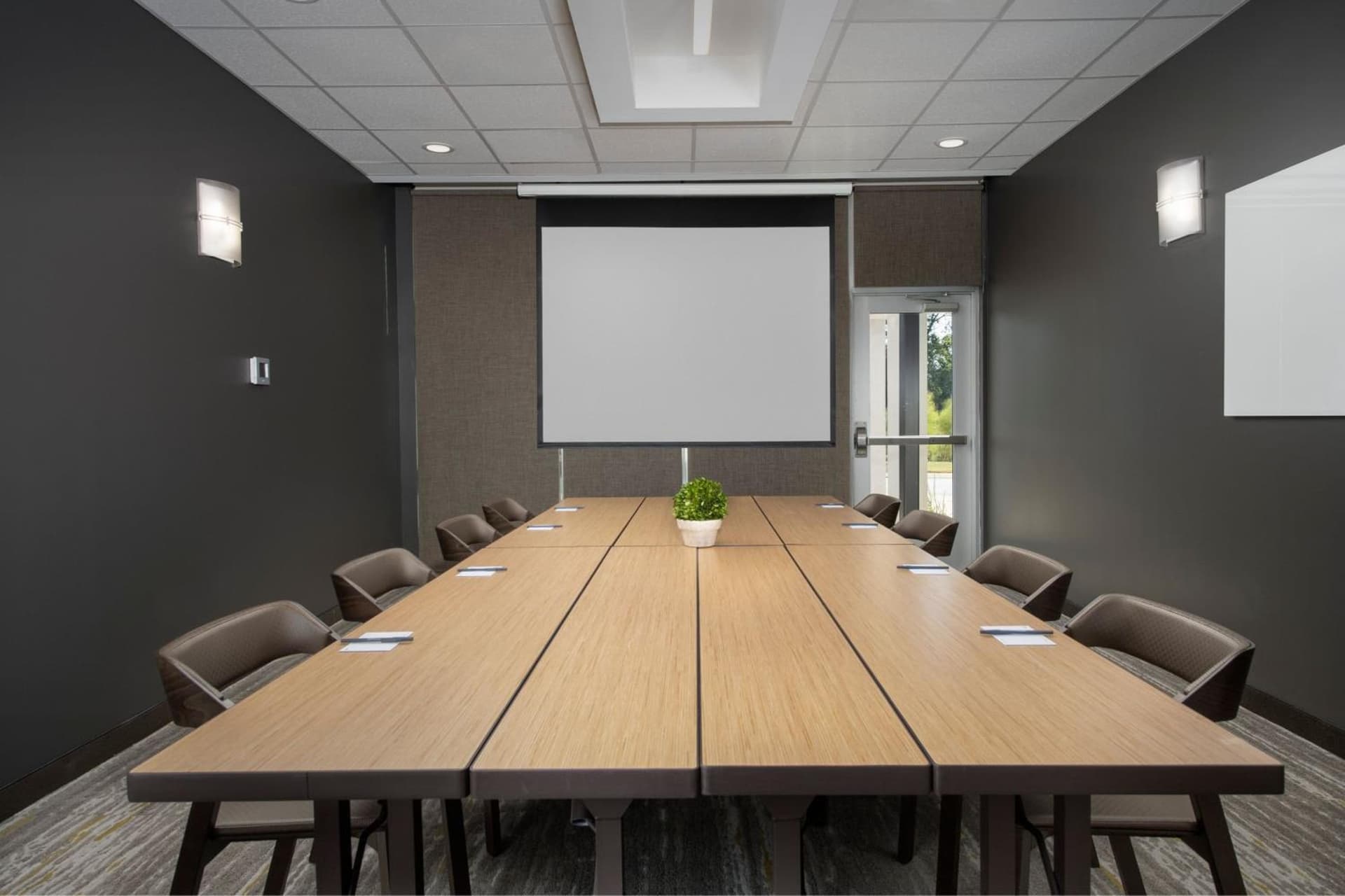 SpringHill Suites by Marriott Tuscaloosa gallery photo in Tuscaloosa, AL — image 11