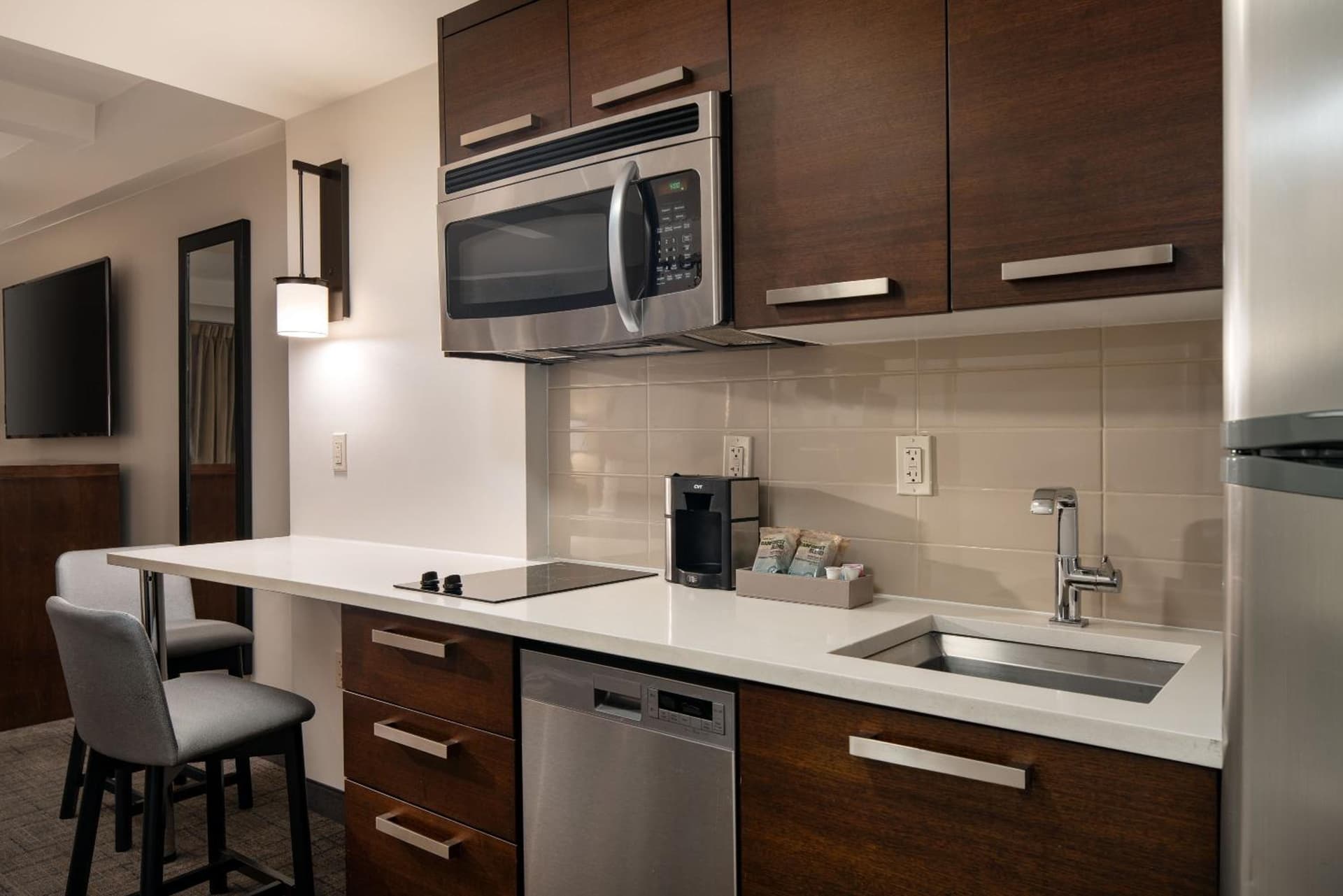 Residence Inn by Marriott New York Manhattan/ Midtown Eastside interior in New York, NY — gallery photo 2