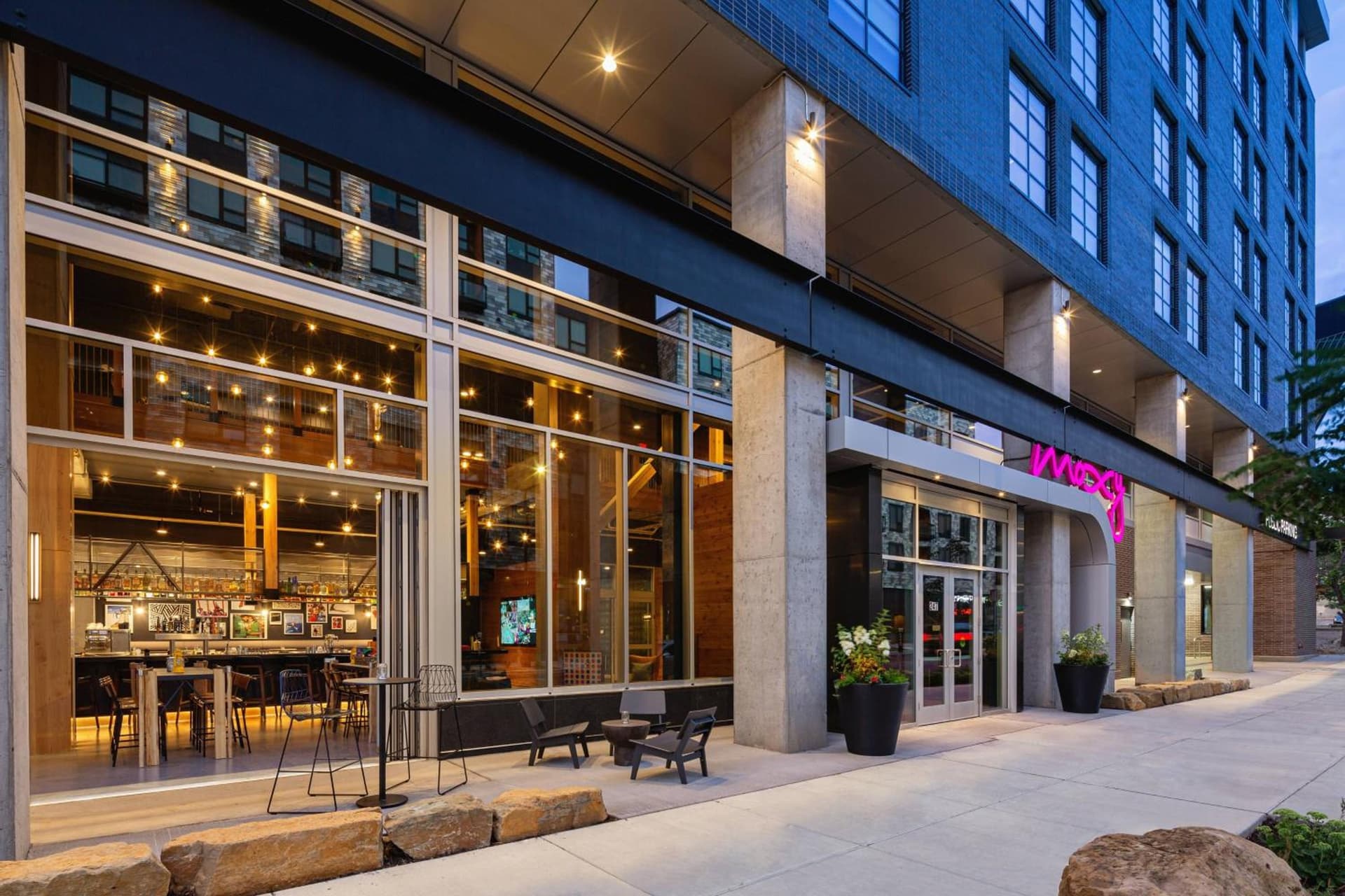 Moxy Minneapolis Downtown interior in Minneapolis, MN — gallery photo 2