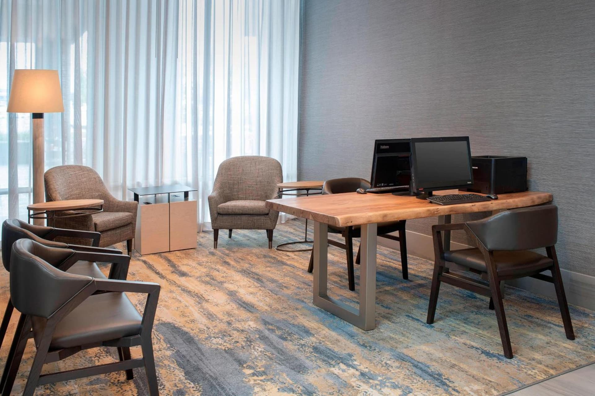 Delta Hotels by Marriott Seattle Everett gallery photo in Everett, WA — image 22
