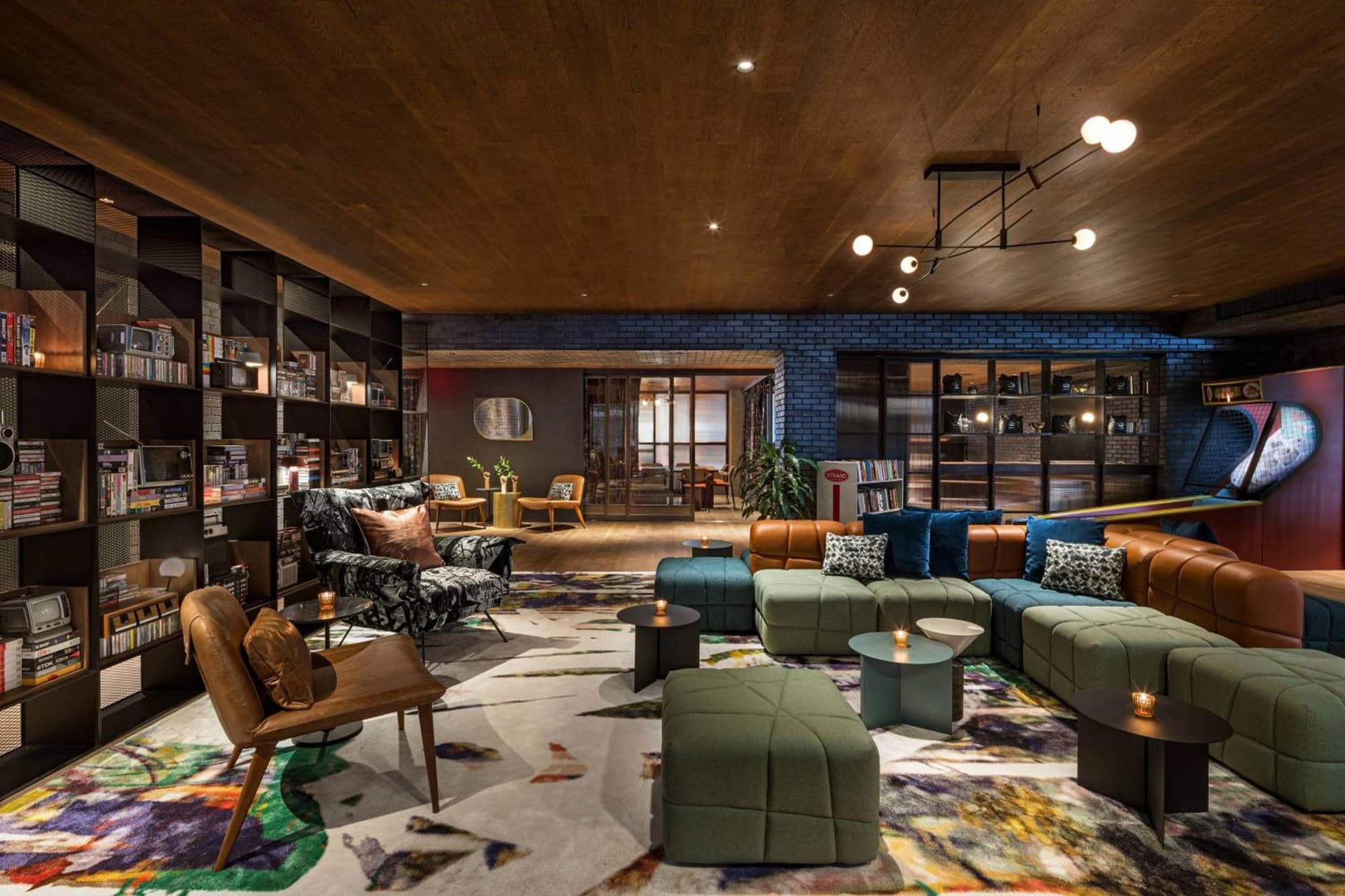 Moxy NYC East Village gallery photo in New York, NY — image 9