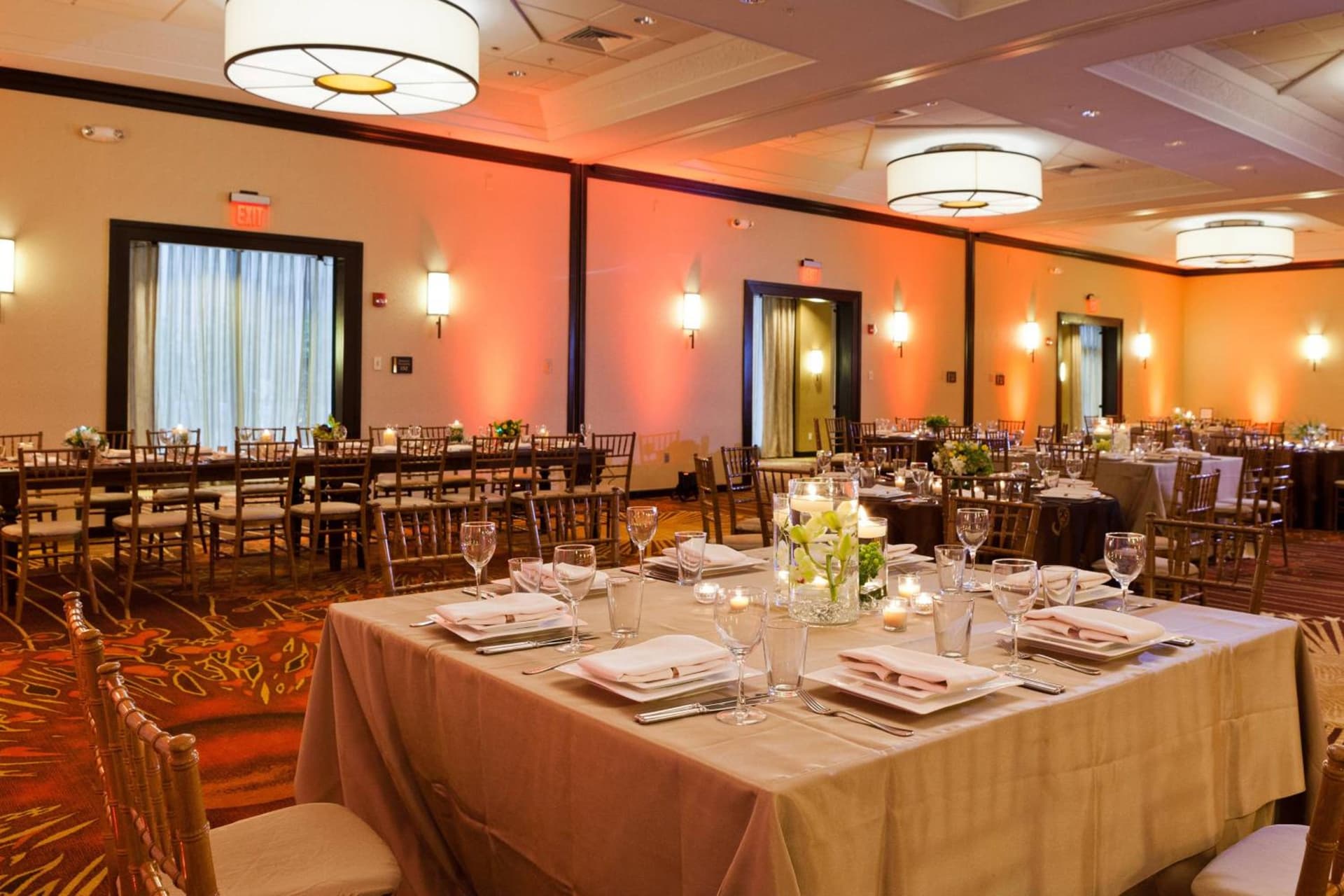 AC Hotel by Marriott Arlington National Landing gallery photo in Arlington, VA — image 9