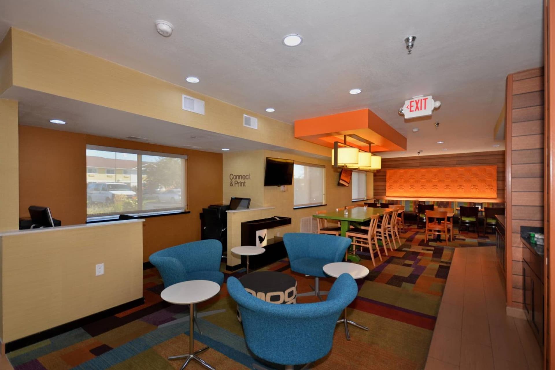 Spark by Hilton Springfield Southwest gallery photo in Springfield, IL — image 9