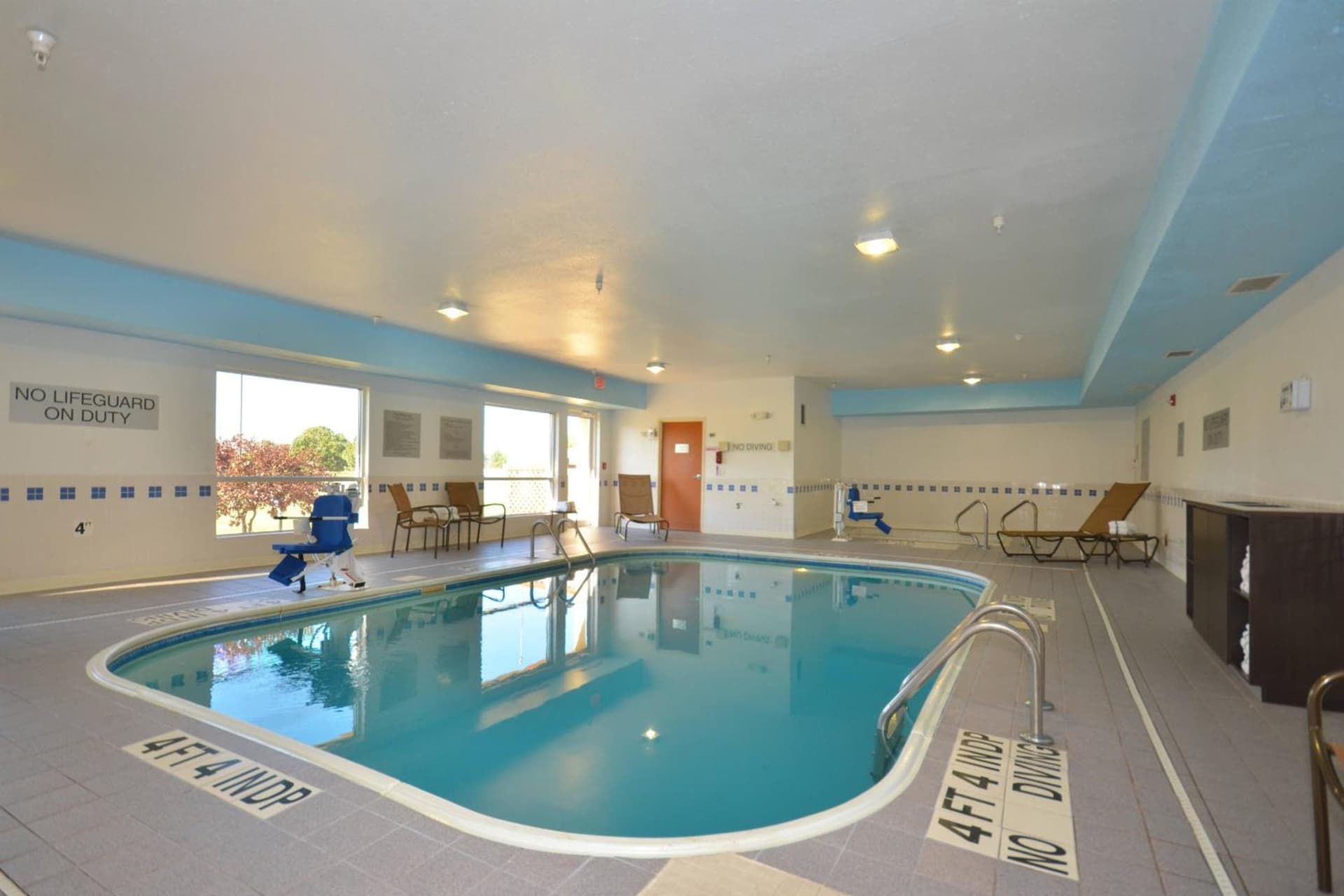 Spark by Hilton Springfield Southwest interior in Springfield, IL — gallery photo 2