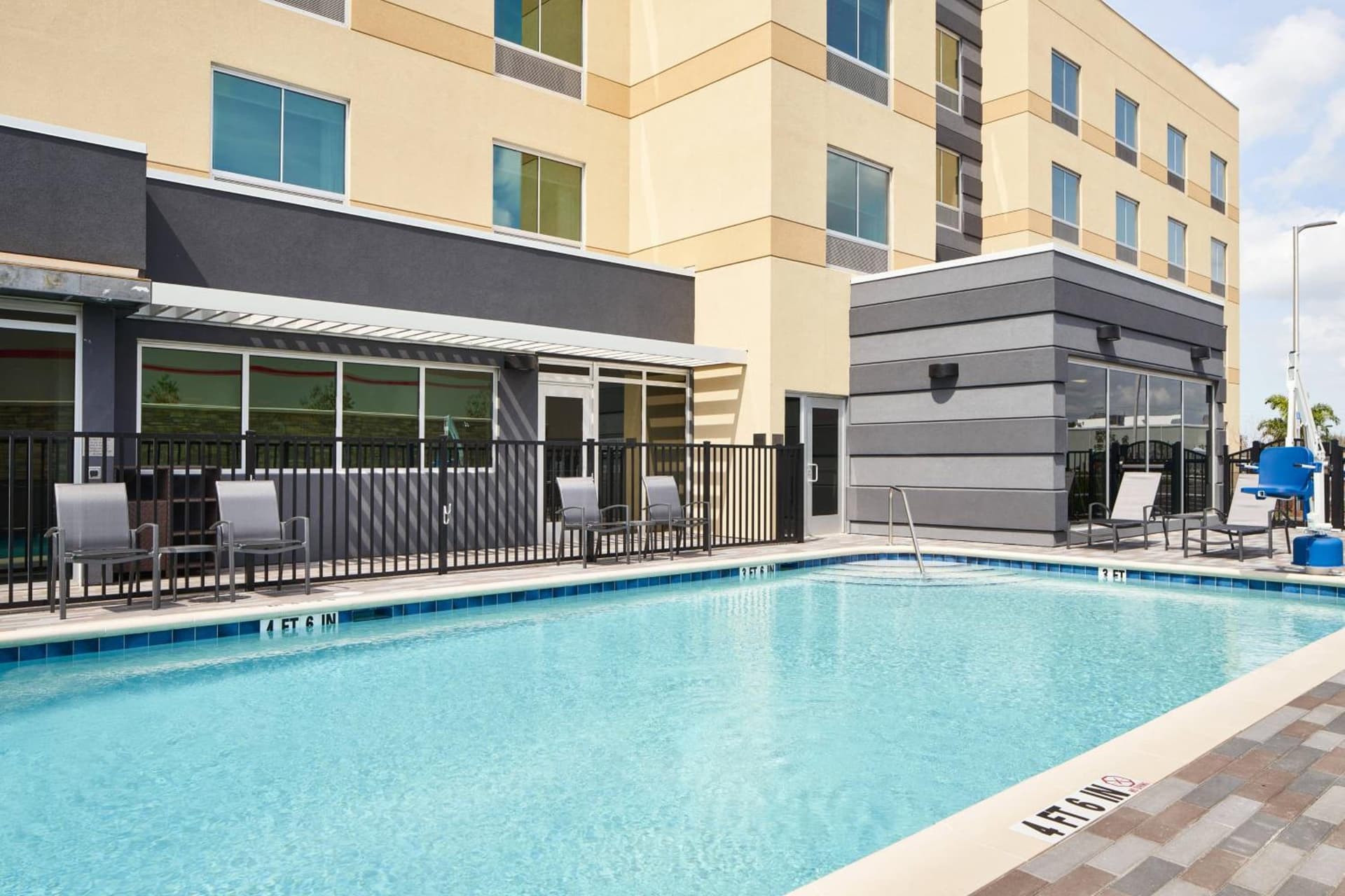 Fairfield Inn & Suites Tampa Riverview gallery photo in Riverview, FL — image 22