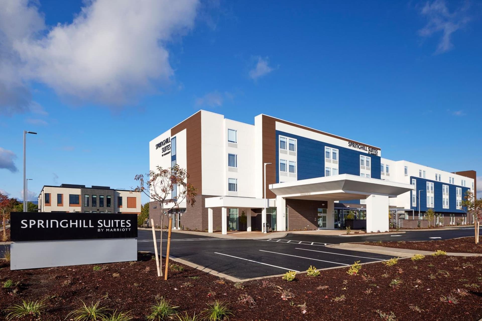 SpringHill Suites by Marriott Medford Airport — hotel in Medford, Oregon