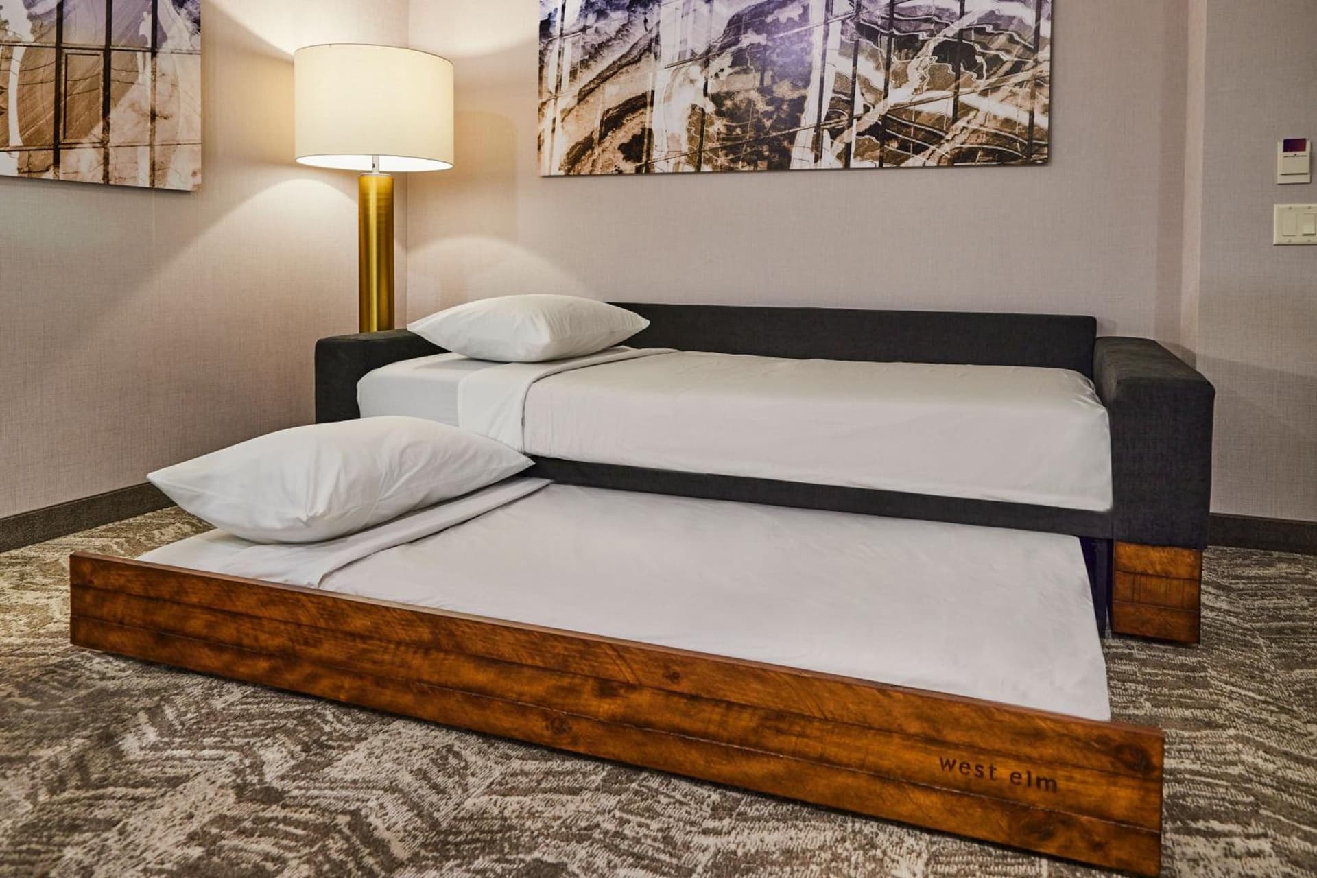 SpringHill Suites by Marriott Medford Airport gallery photo in Medford, OR — image 16