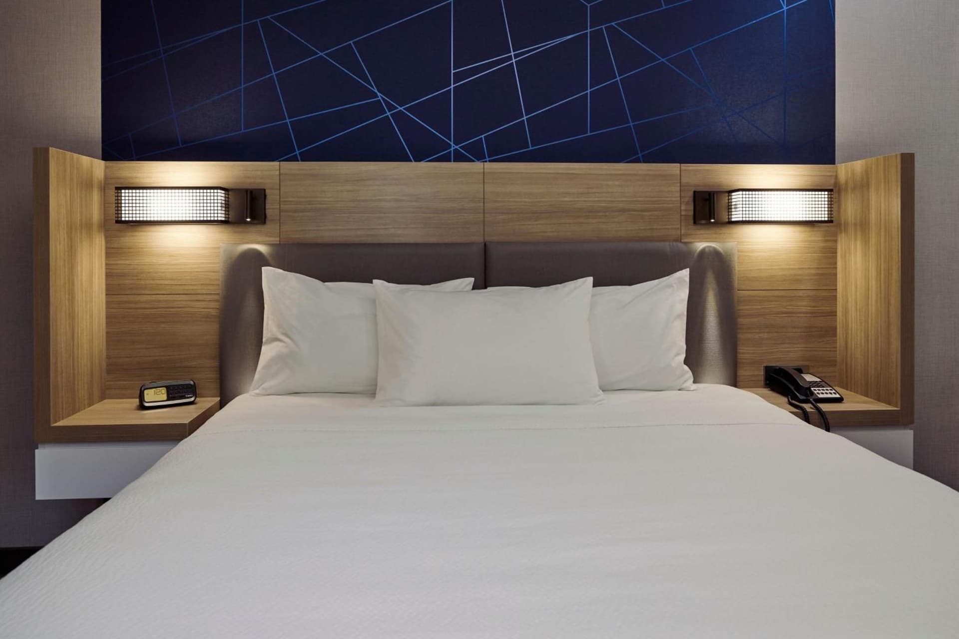 SpringHill Suites by Marriott Medford Airport gallery photo in Medford, OR — image 25