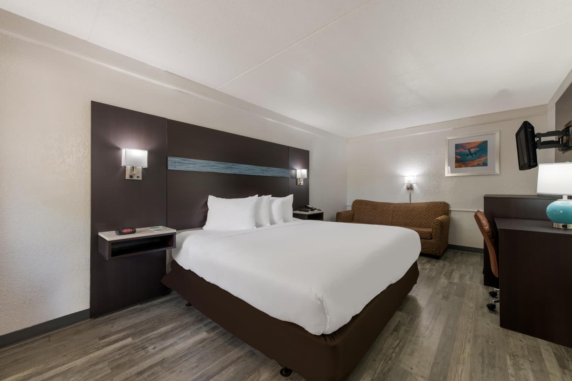 Quality Inn & Suites Airport gallery photo in Charlotte, NC — image 54