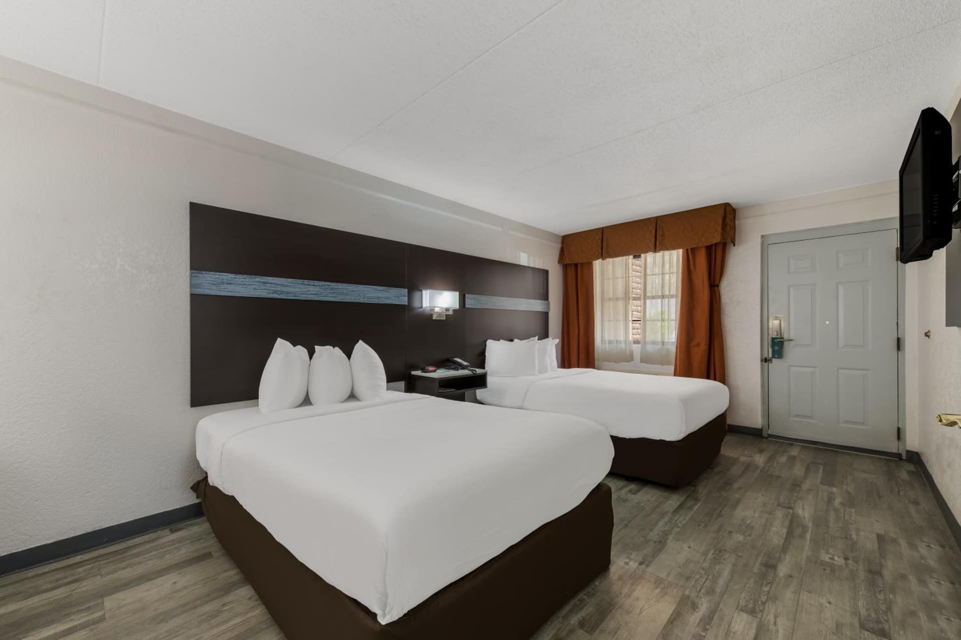 Quality Inn & Suites Airport gallery photo in Charlotte, NC — image 11
