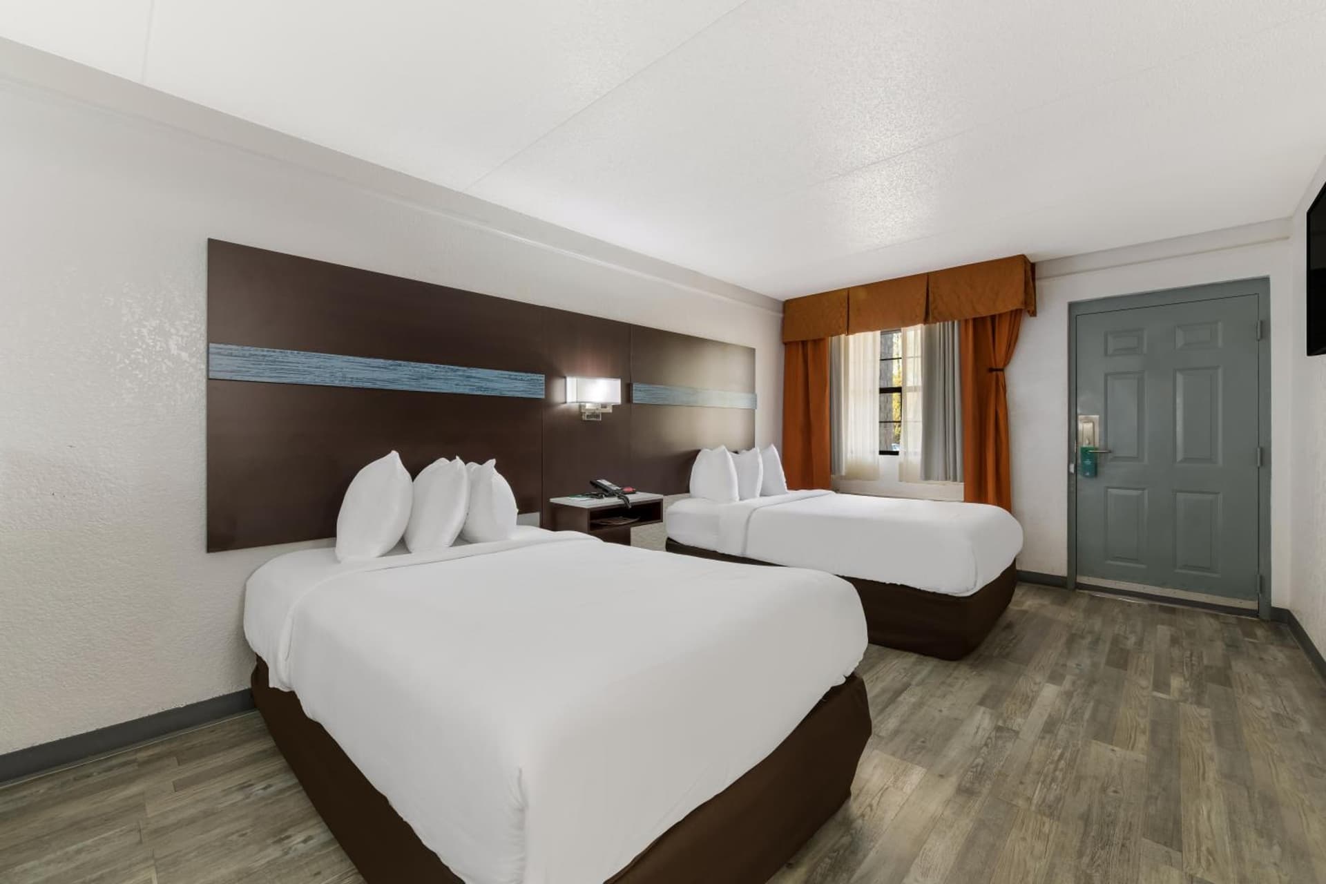 Quality Inn & Suites Airport gallery photo in Charlotte, NC — image 39