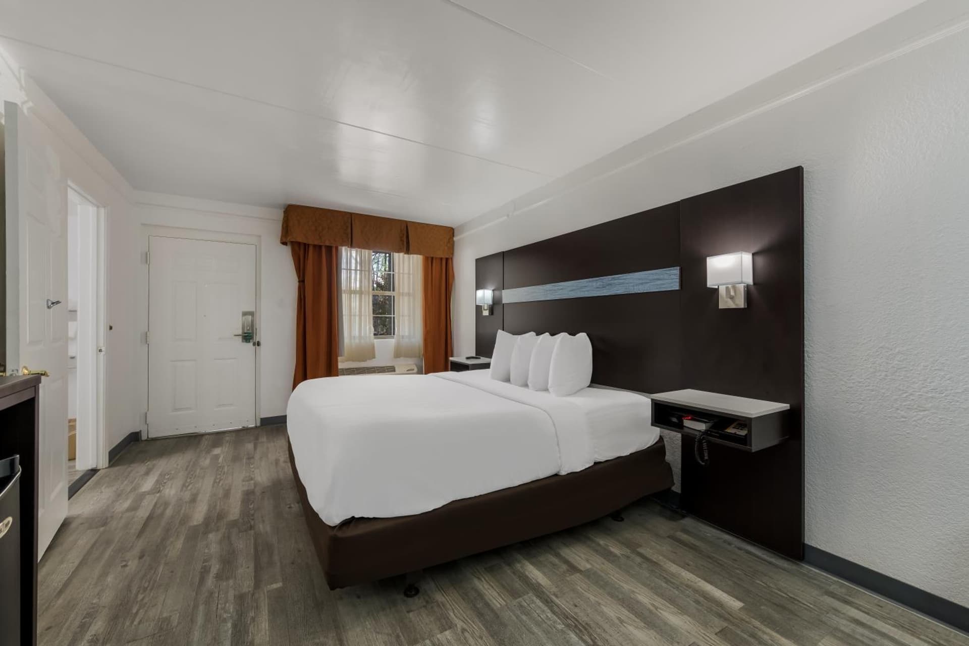 Quality Inn & Suites Airport gallery photo in Charlotte, NC — image 34