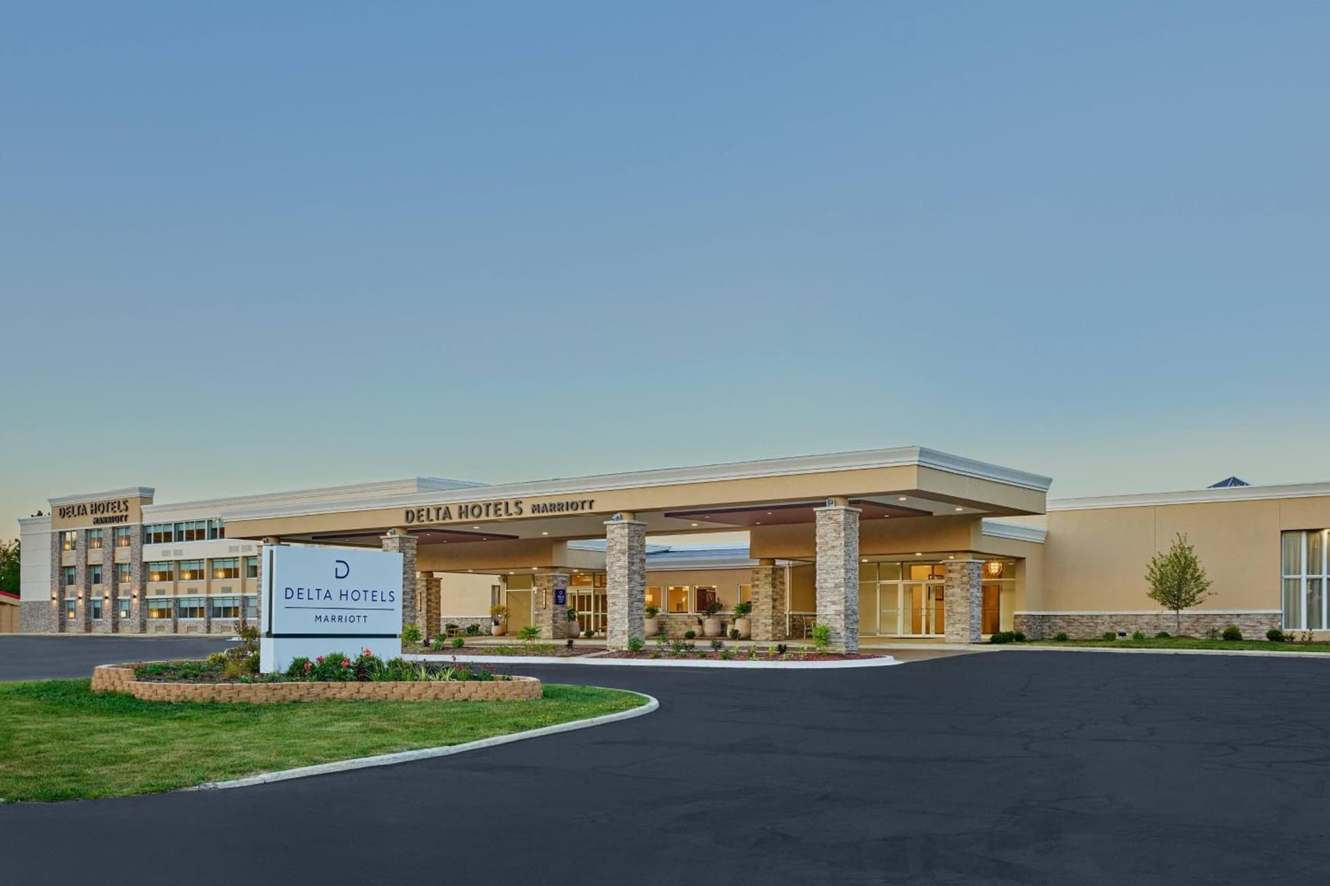 Delta Hotels by Marriott Chicago Willowbrook featured exterior or lobby in Willowbrook, IL — similar hotel