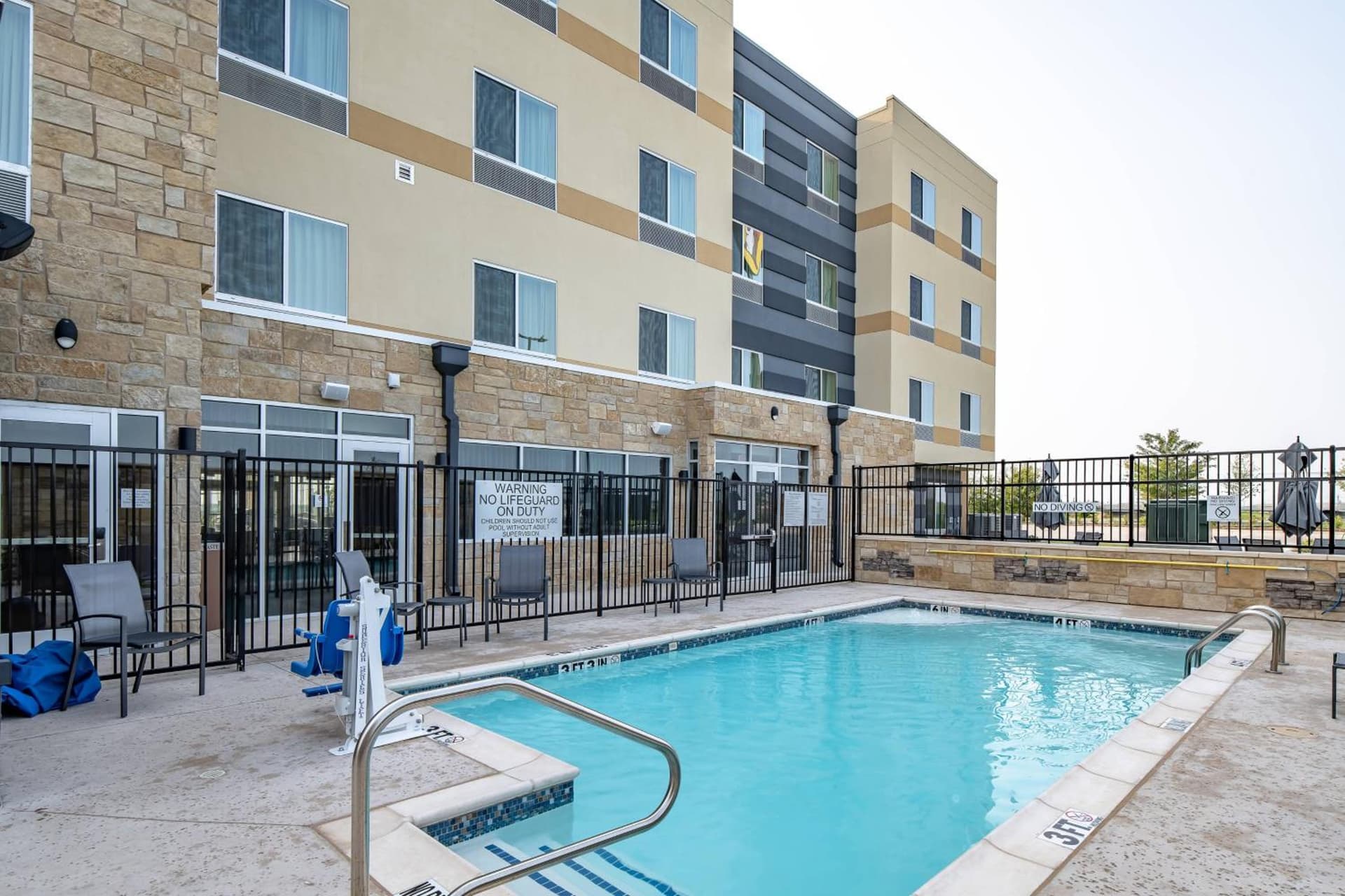 Fairfield Inn & Suites by Marriott Terrell gallery photo in Terrell, TX — image 12