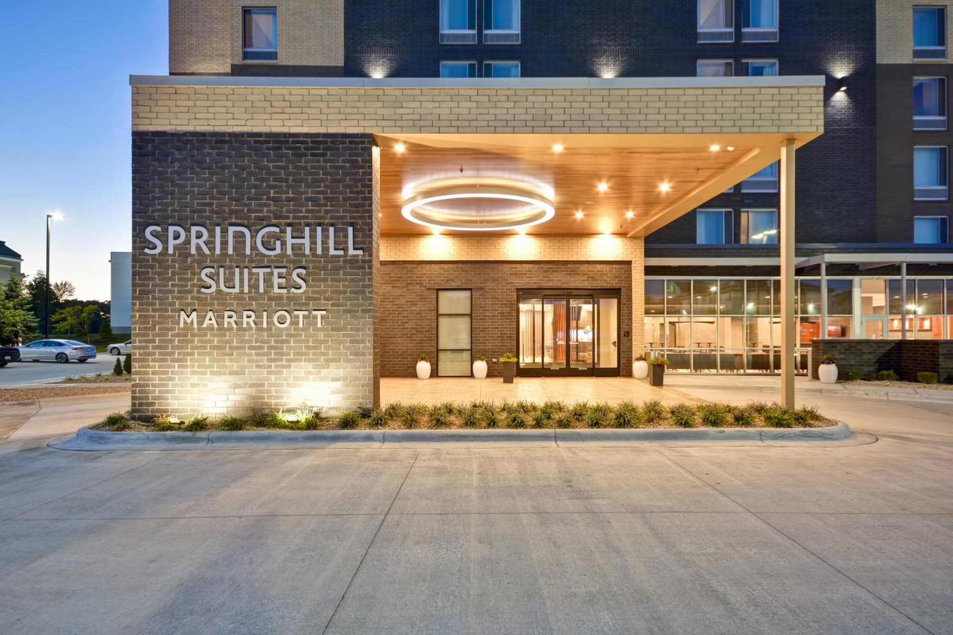 SpringHill Suites by Marriott Cincinnati Blue Ash property views in Blue Ash, OH — gallery photo 3