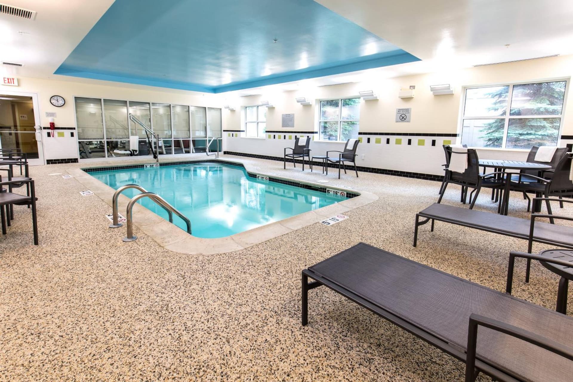 Fairfield Inn and Suites by Marriott Portsmouth Exeter gallery photo in Exeter — image 6